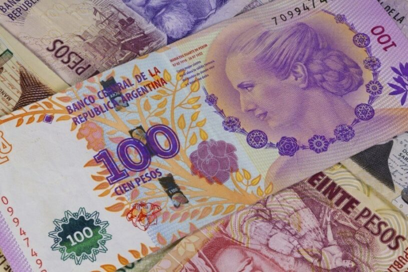 100 note Argentinian currency