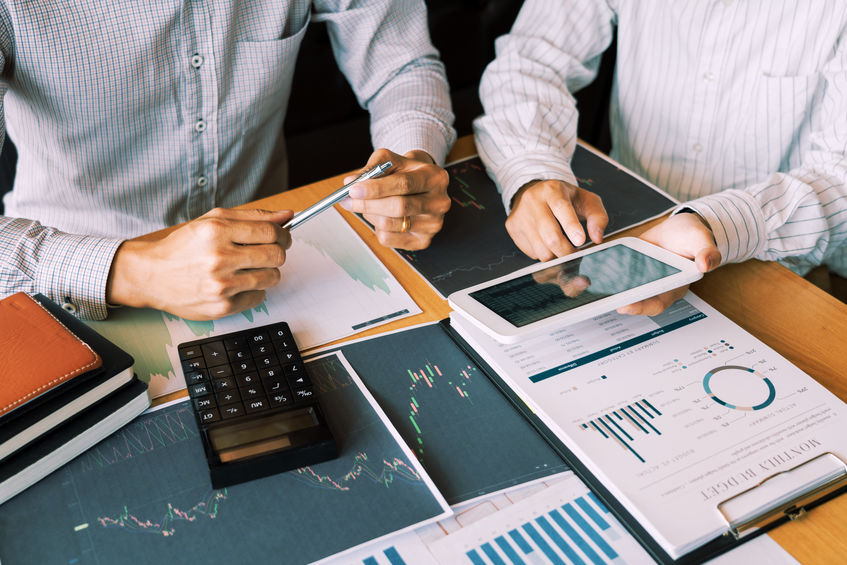 6 "Best" Futures Brokers & Trading Platforms (2024)