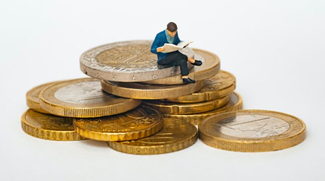 CBDCs: Digital Pound Foundation to Seek Help From Crypto Firms