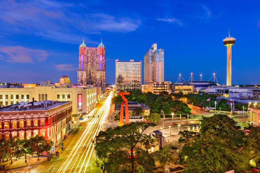 San antonio, texas, usa skyline