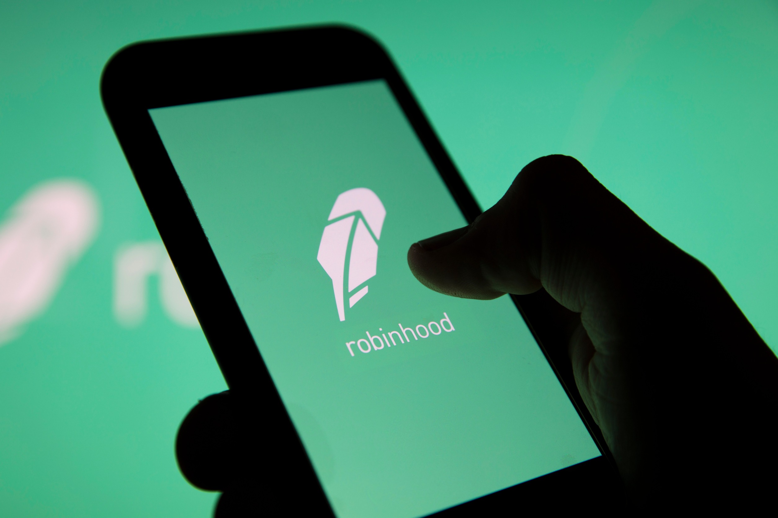 Robinhood Makes a Uturn, Will Honor Bets Against Signature Bank Tokenist