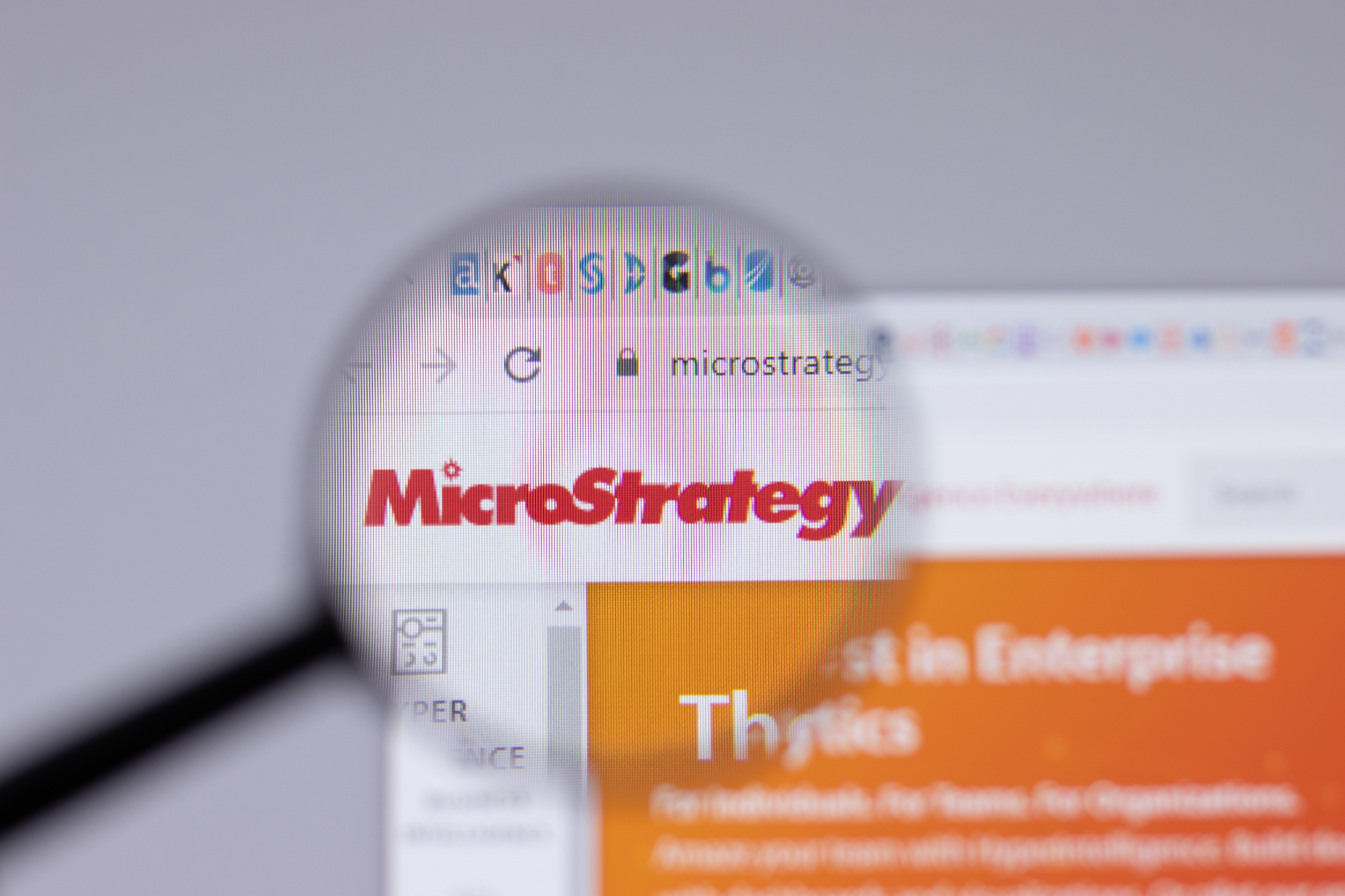 How MicroStrategy Repaid its Debt to a Collapsed Bank for a Steep Discount