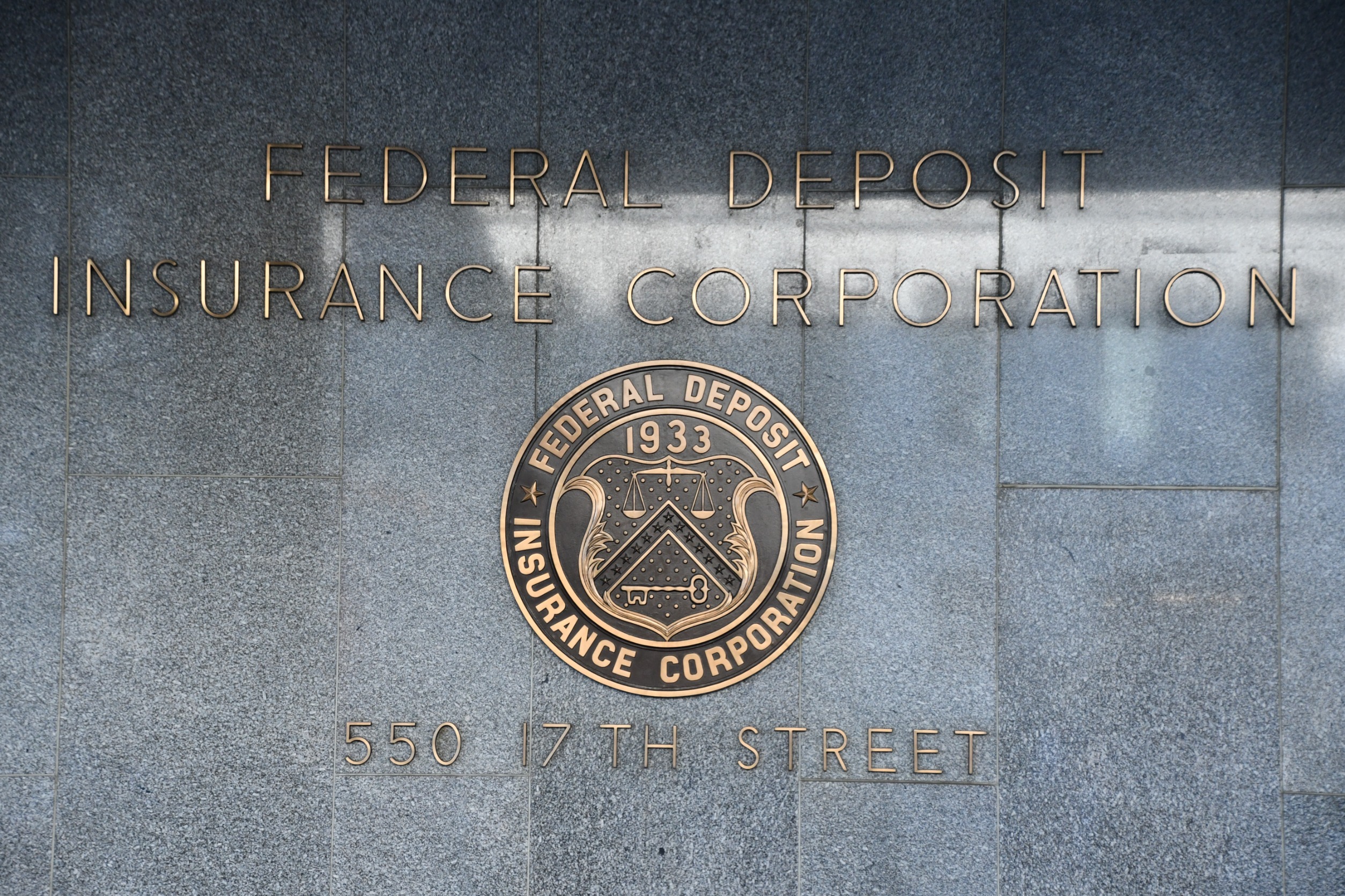 Crypto Not Part of Signature’s Sale, FDIC Said Buyer Not Asked to Divest