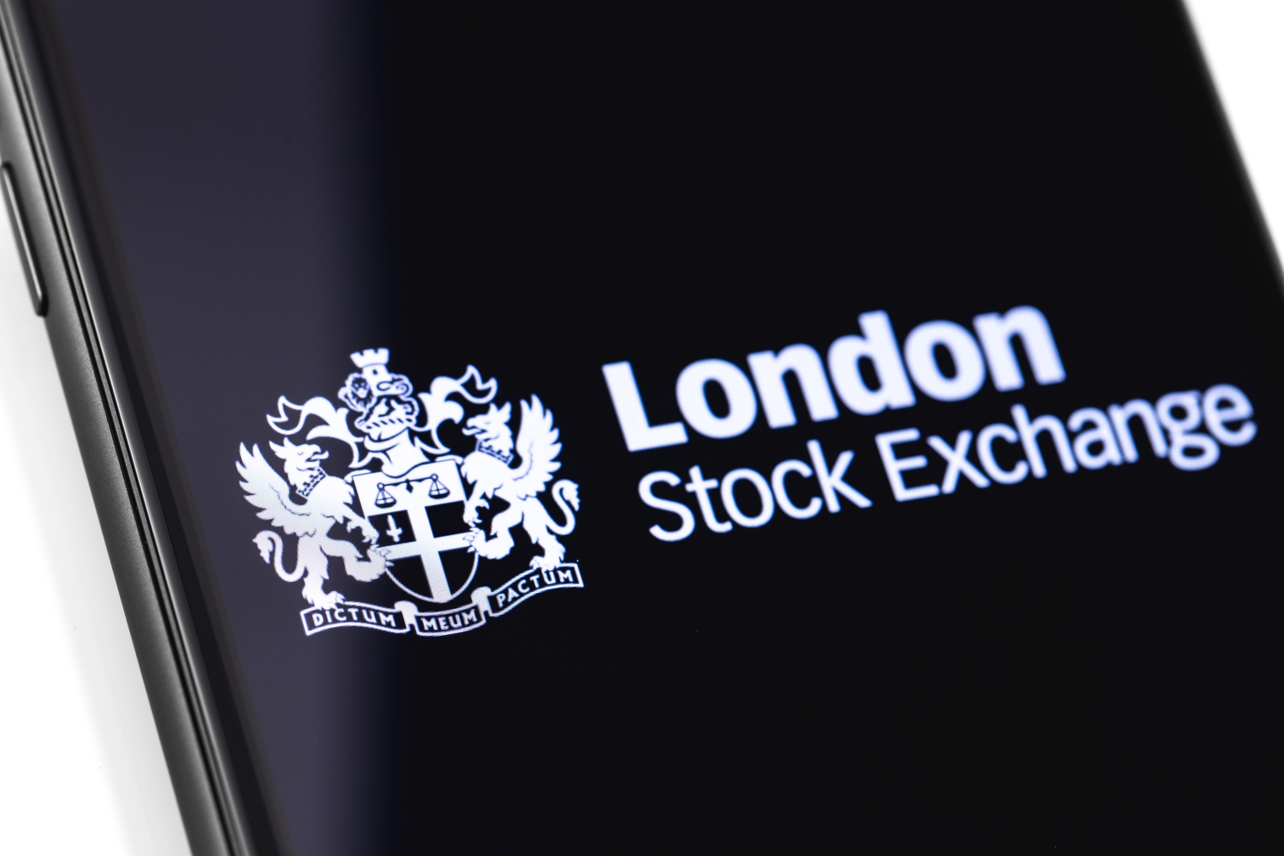 LSE to Offer Bitcoin Futures and Options Trading