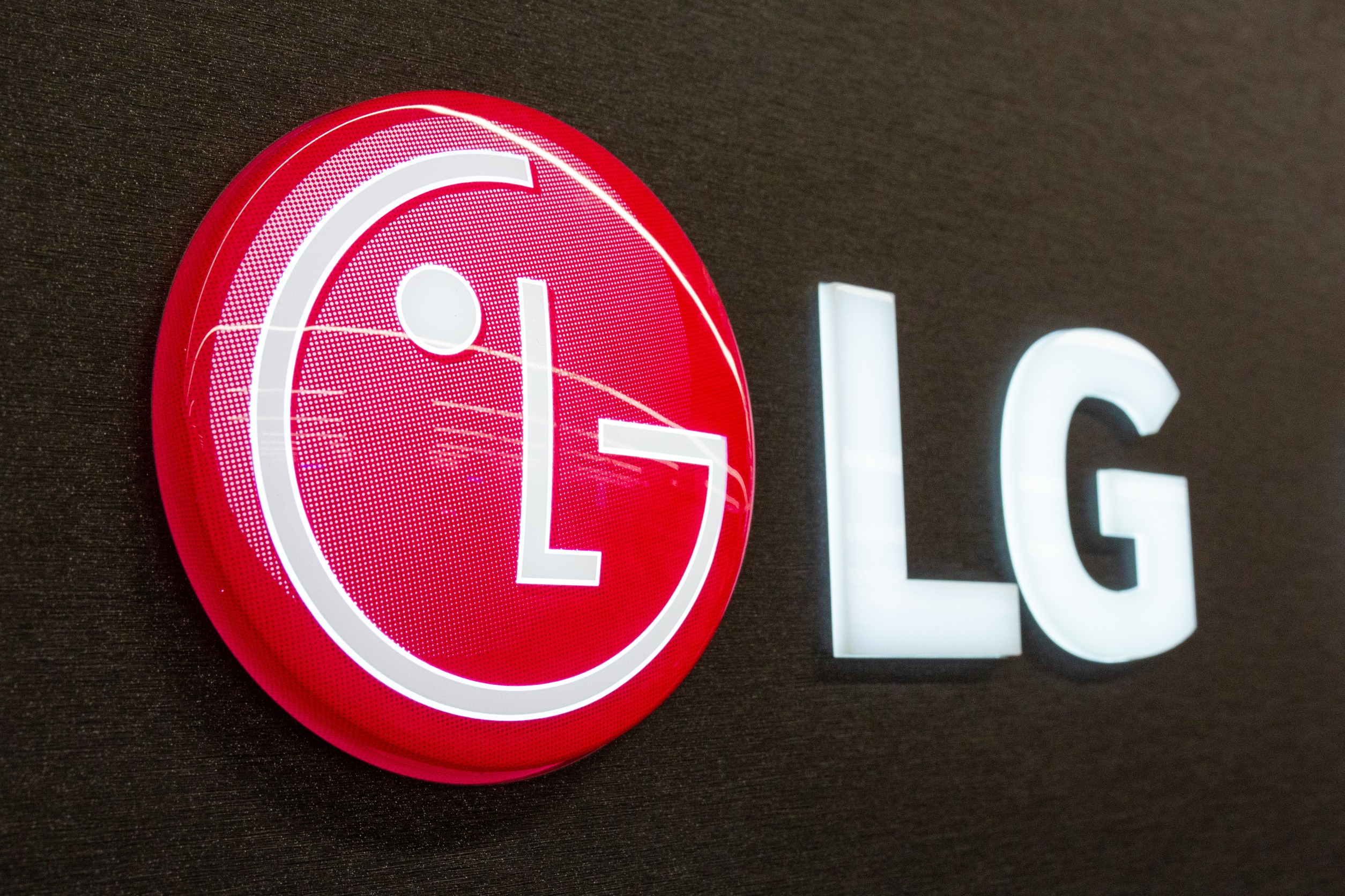 LG to List AI-Powered Large-Cap ETF in US with New Partnership