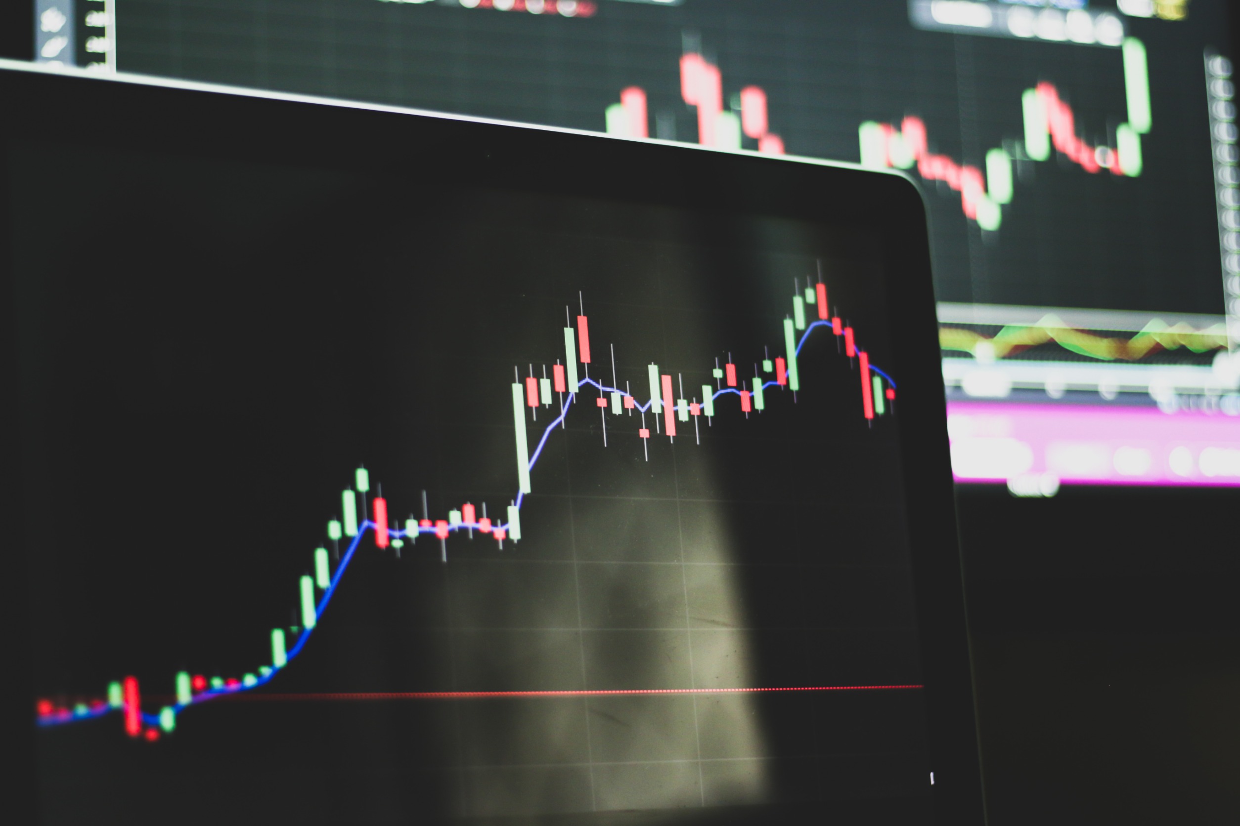 Crypto Stocks Gain as Bitcoin Breaches $28,000