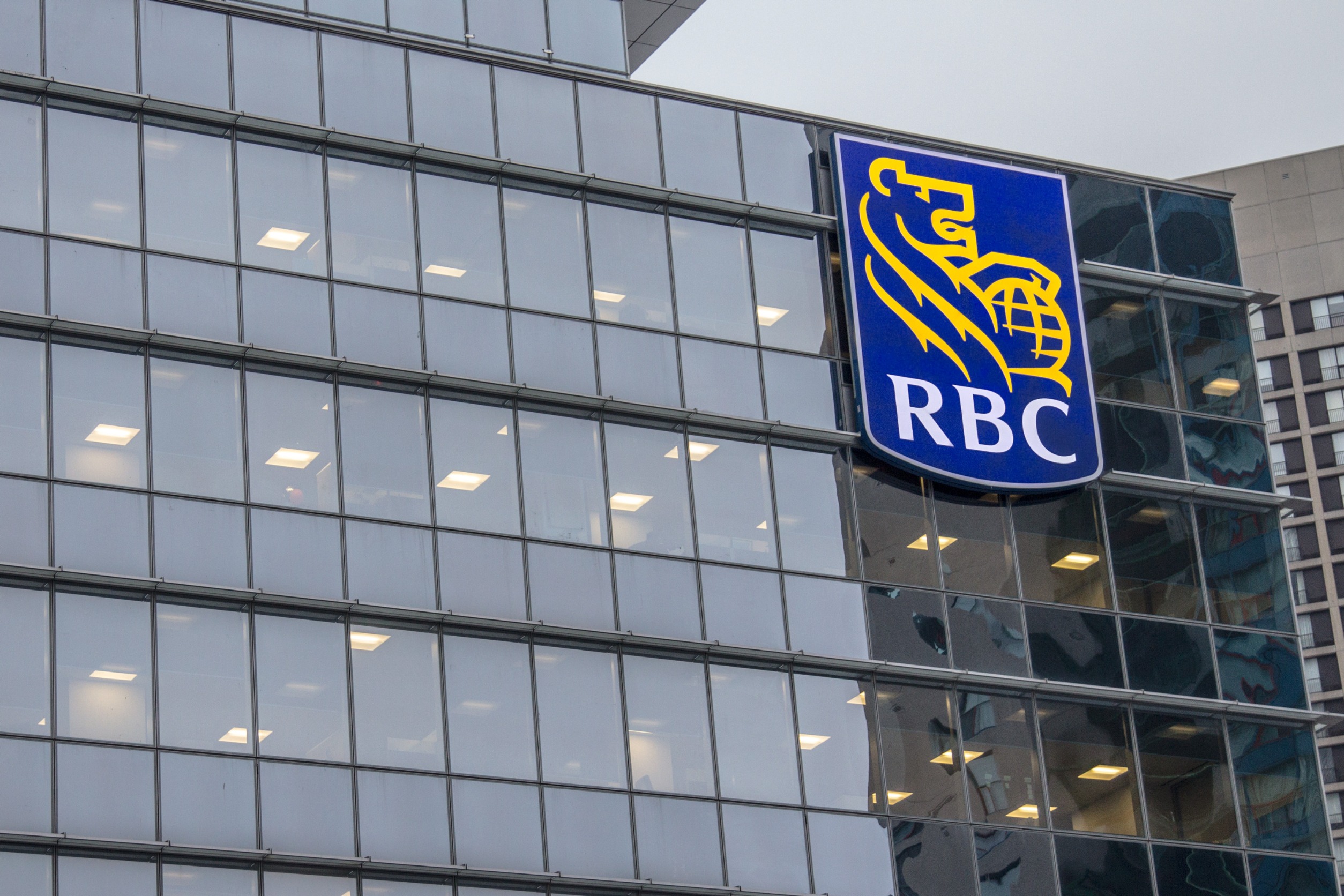 Royal Bank of Canada (RC) Reports Better than Expected EPS of C$2.78 in Q4