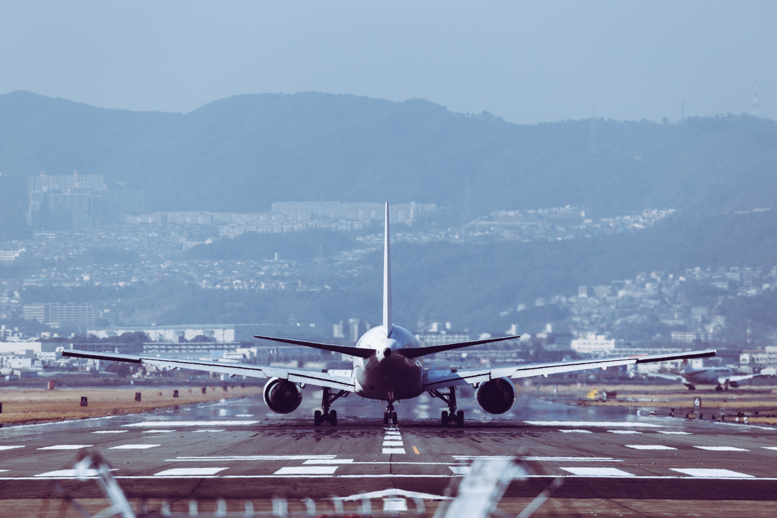 Airlines Set for a Record Travel Year in 2024, But Interest Rates Remain a Concern