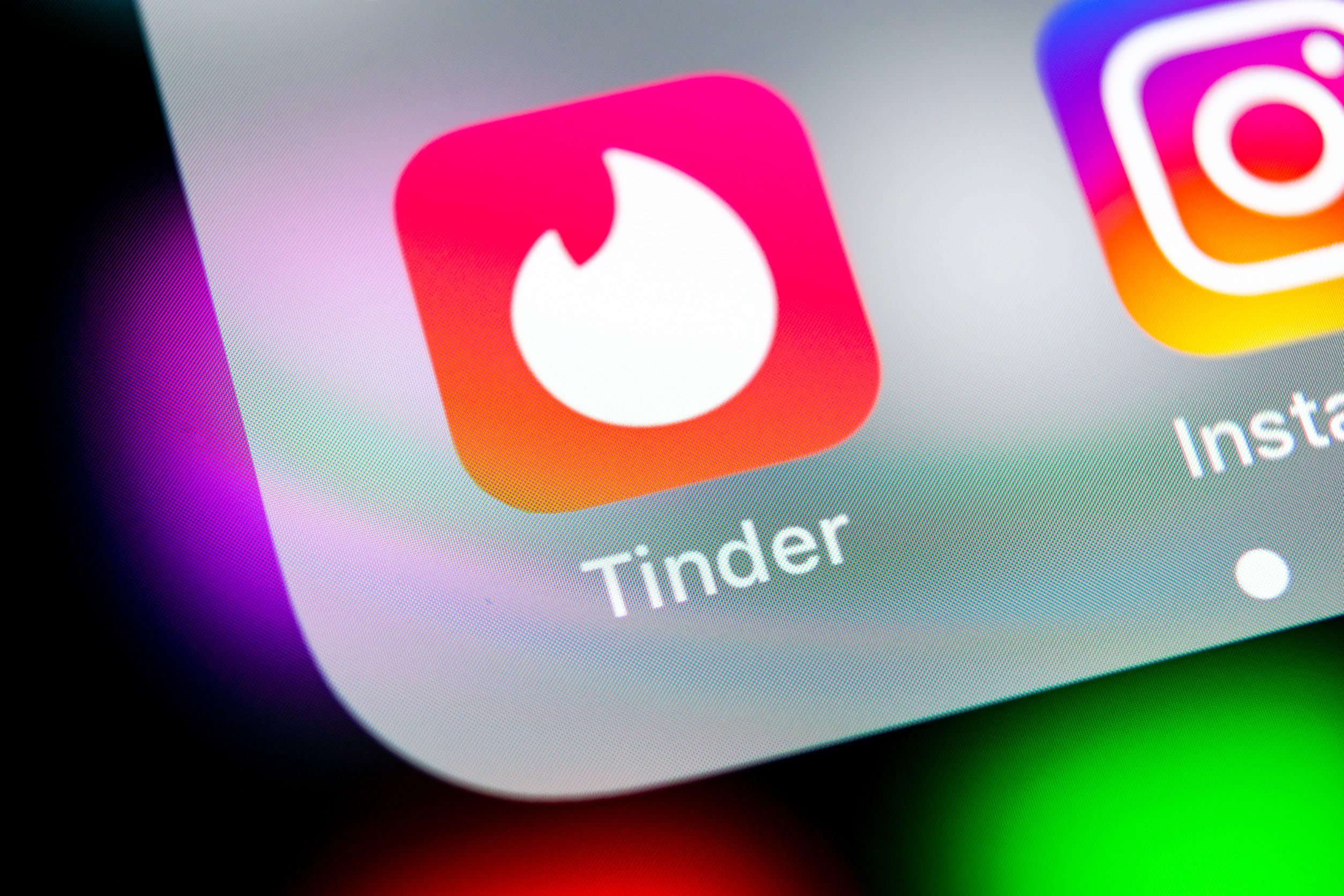 Activist Investor Takes $1B Stake in Tinder's Parent Company