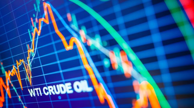 Oil Prices Fall After Saudi Price Cut, WTI Futures Down 3.4%