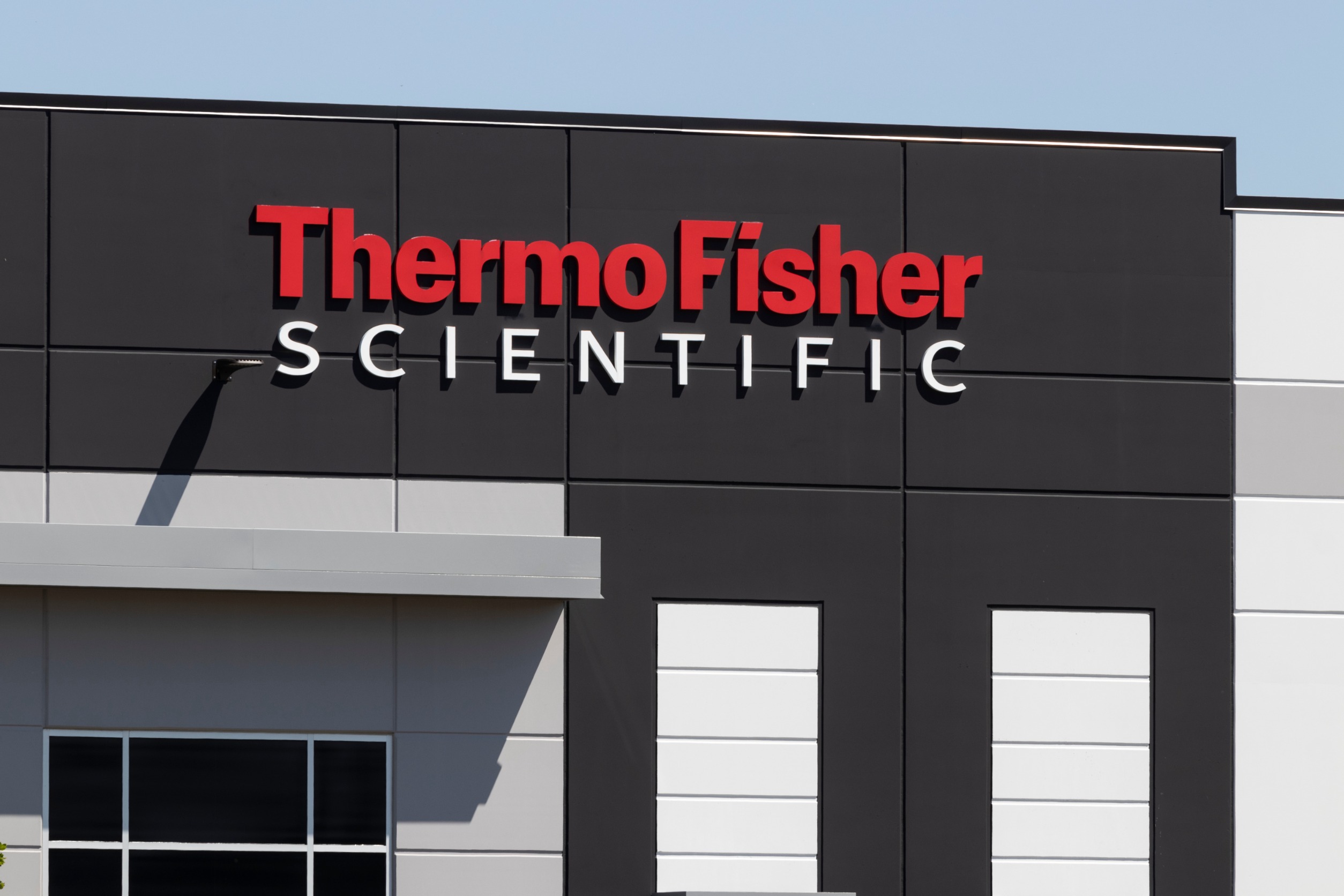 Thermo Fisher Scientific (TMO) Tops Q4 Forecasts with $5.67 EPS