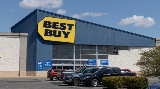 Best Buy Reports Fiscal Q1: Comparable Sales Down 6.1%