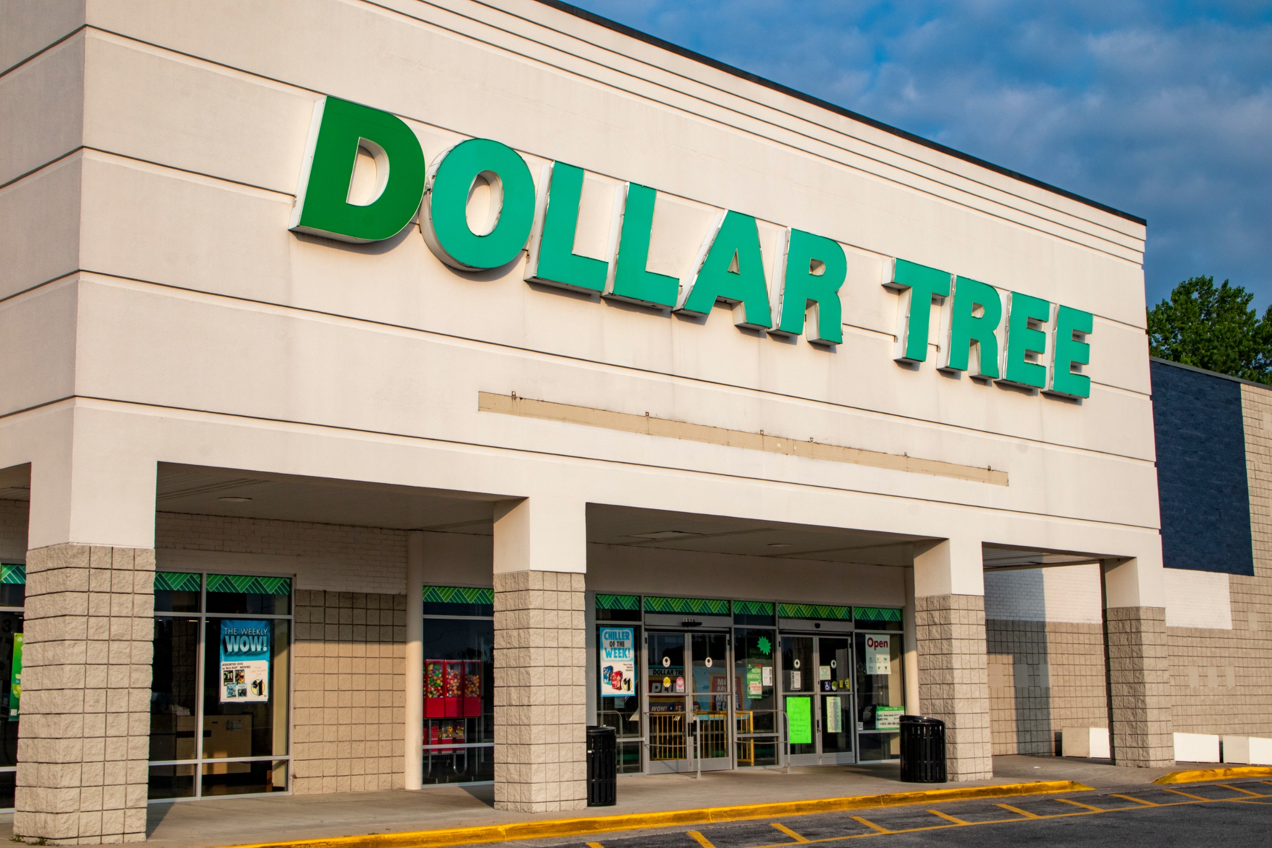Dollar Tree, Inc. Beats Q3 Market Expectations with $1.08 EPS