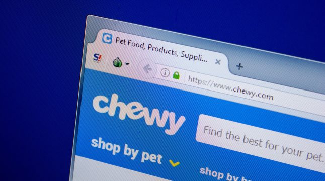 Chewy Beats Q1 EPS Forecast By $0.27 with $2.88 Billion in Revenue