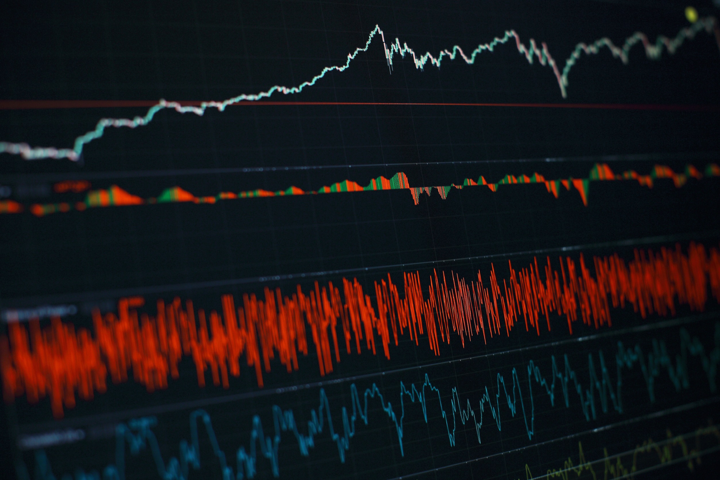 Patterson Companies Beats EPS Forecast by $0.01 in Fiscal Q4