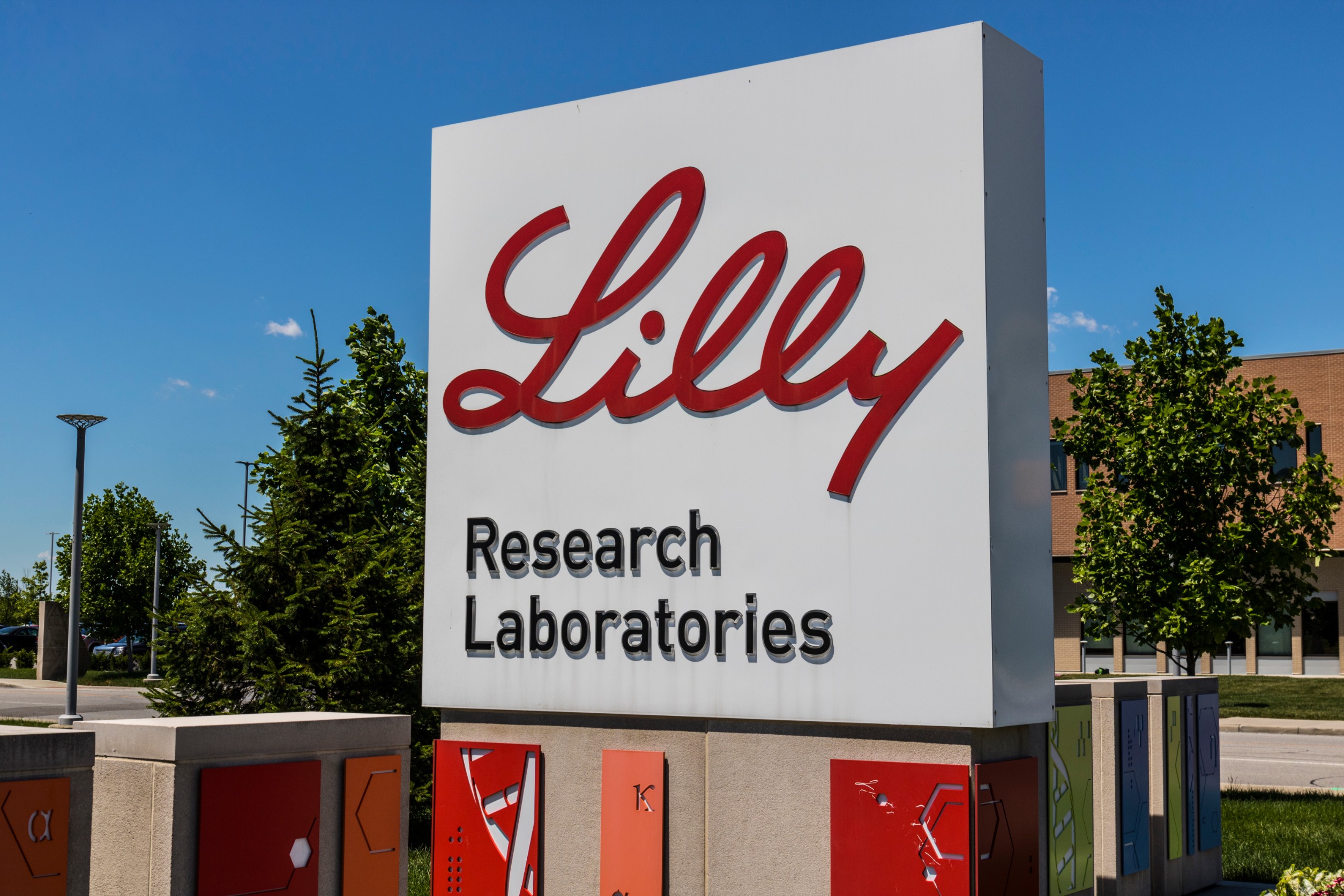 Stocks to Watch Today: Tesla, LLY, and Bank of America