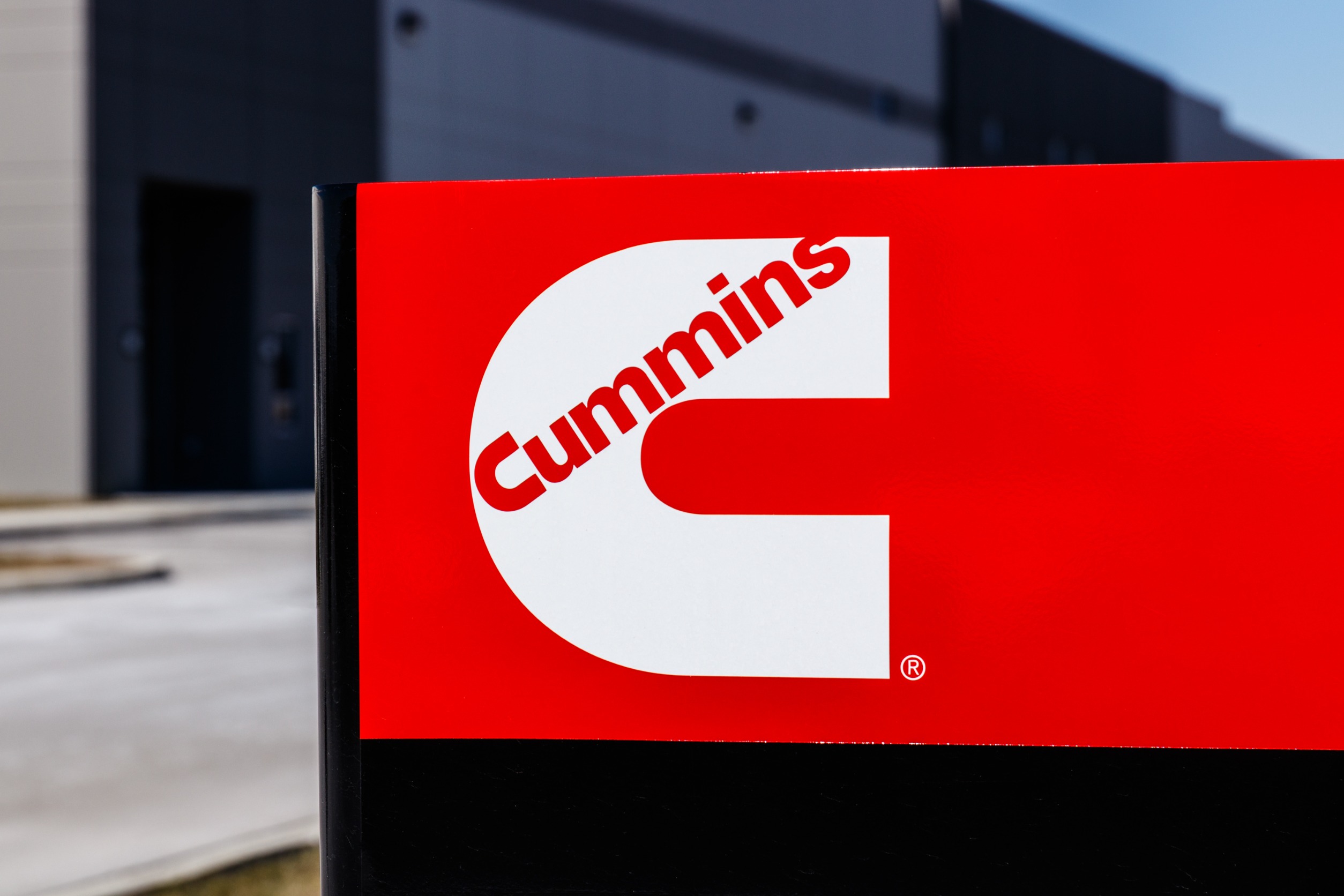 Cummins Inc. (CMI) Beats Q2 EPS and Revenue Expectations