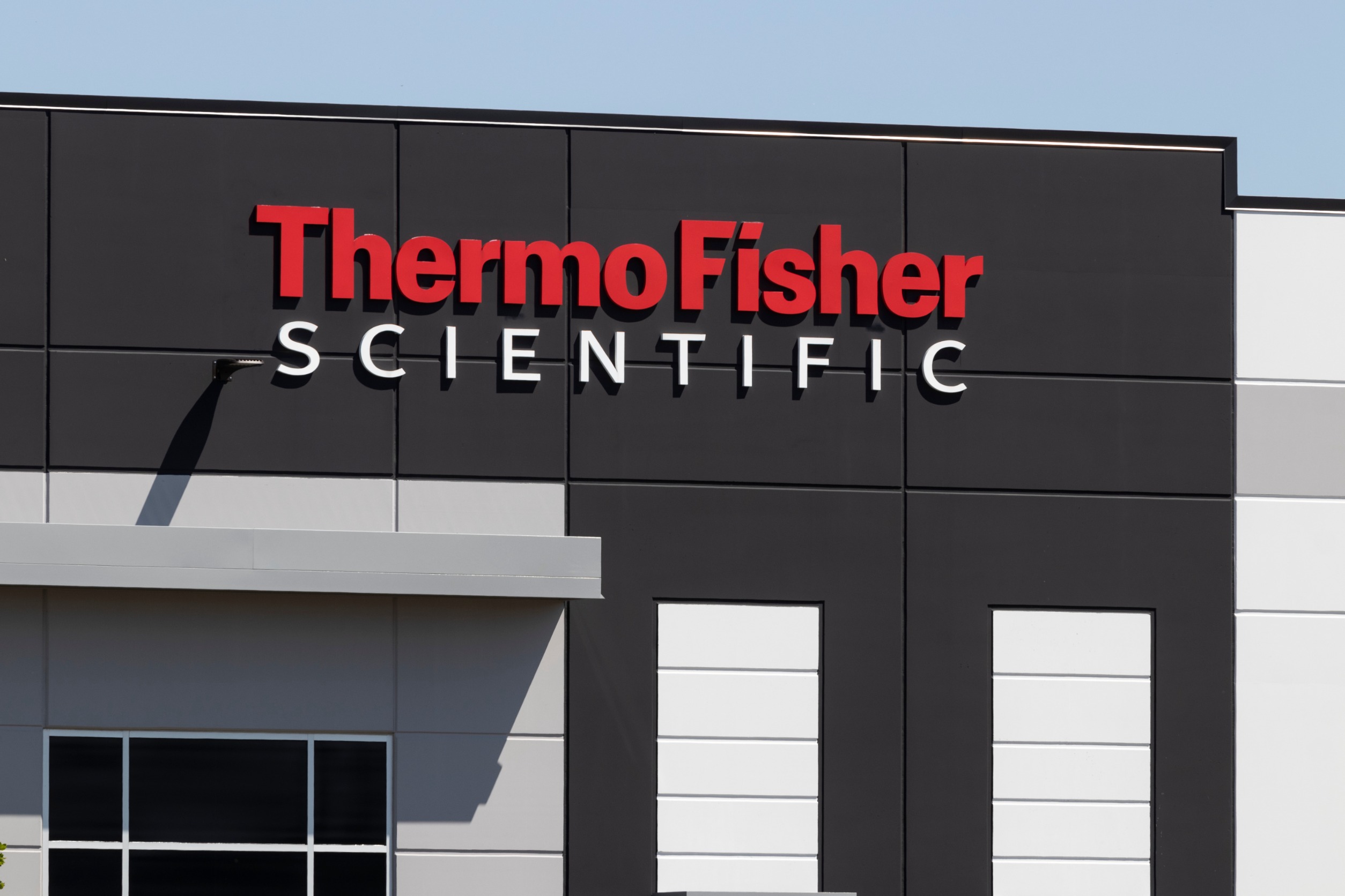 Thermo Fisher Scientific Inc. (TMO) Beats EPS Expectations in Q3, Slight Miss on Revenue