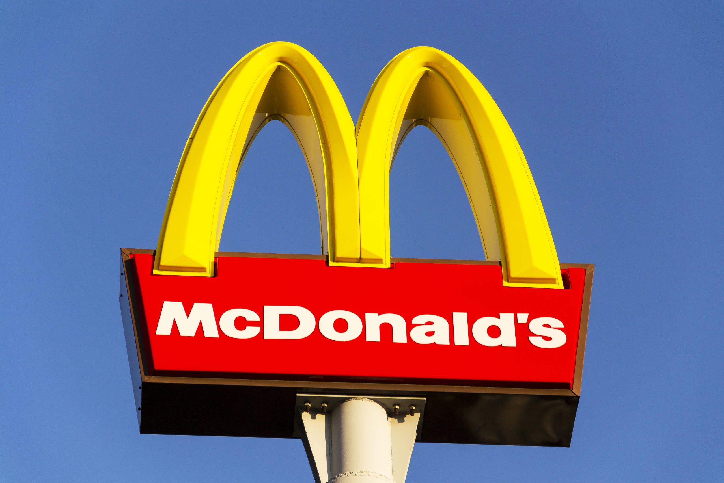 Deadly E. Coli Outbreak Linked to McDonald's Quarter Pounders Sends Stock Tumbling