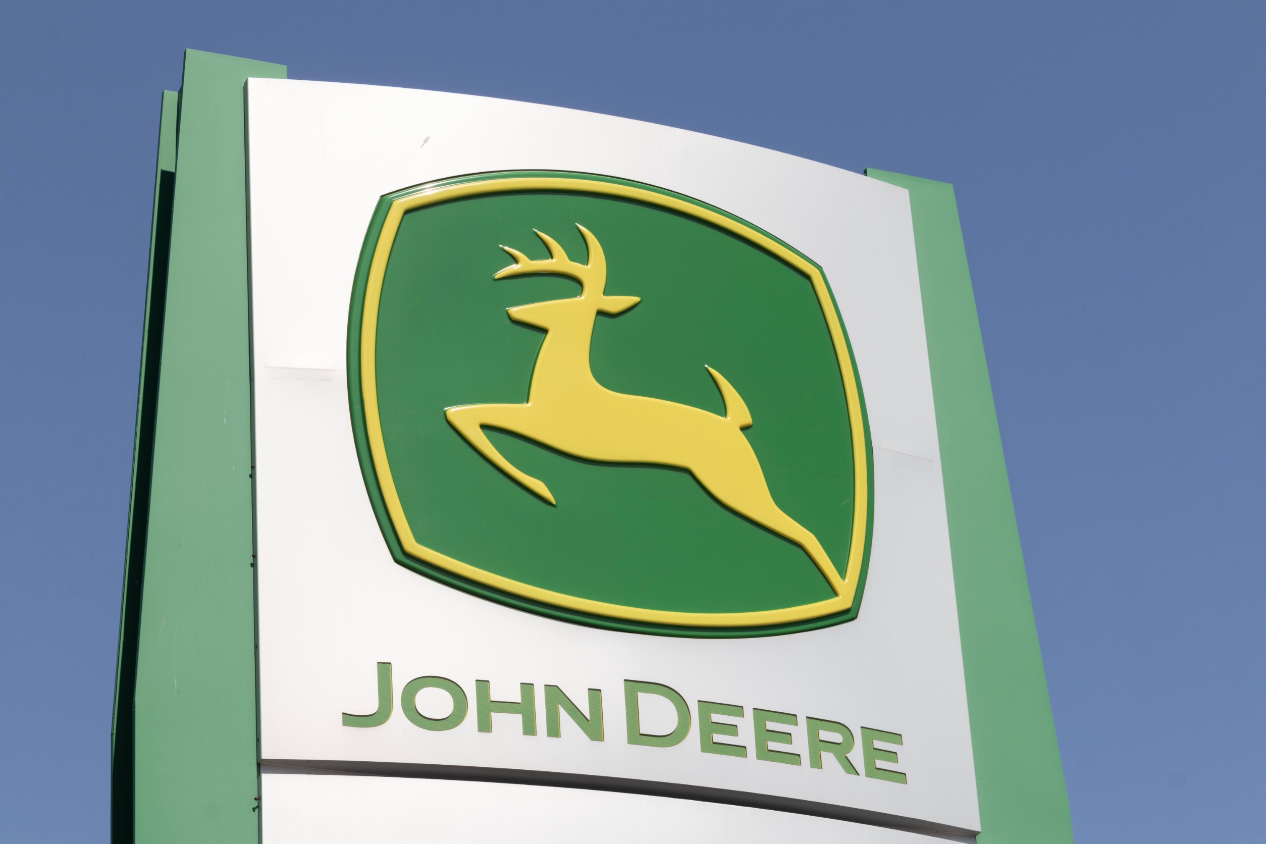 Deere & Company Beats Expectations with Q4 FY'2024 Results