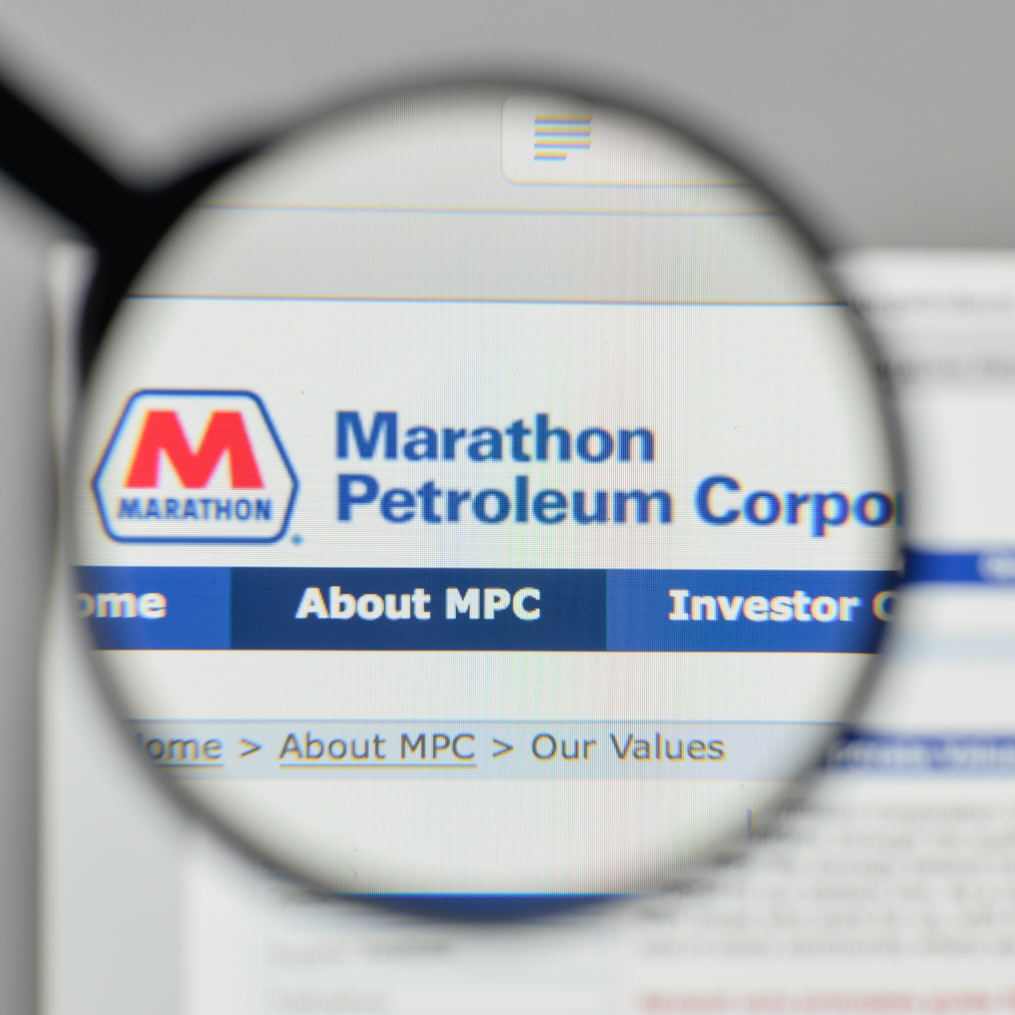 Marathon Petroleum Corp. Beats Q3 Expectations with $1.87 EPS and $35.37B in Revenue