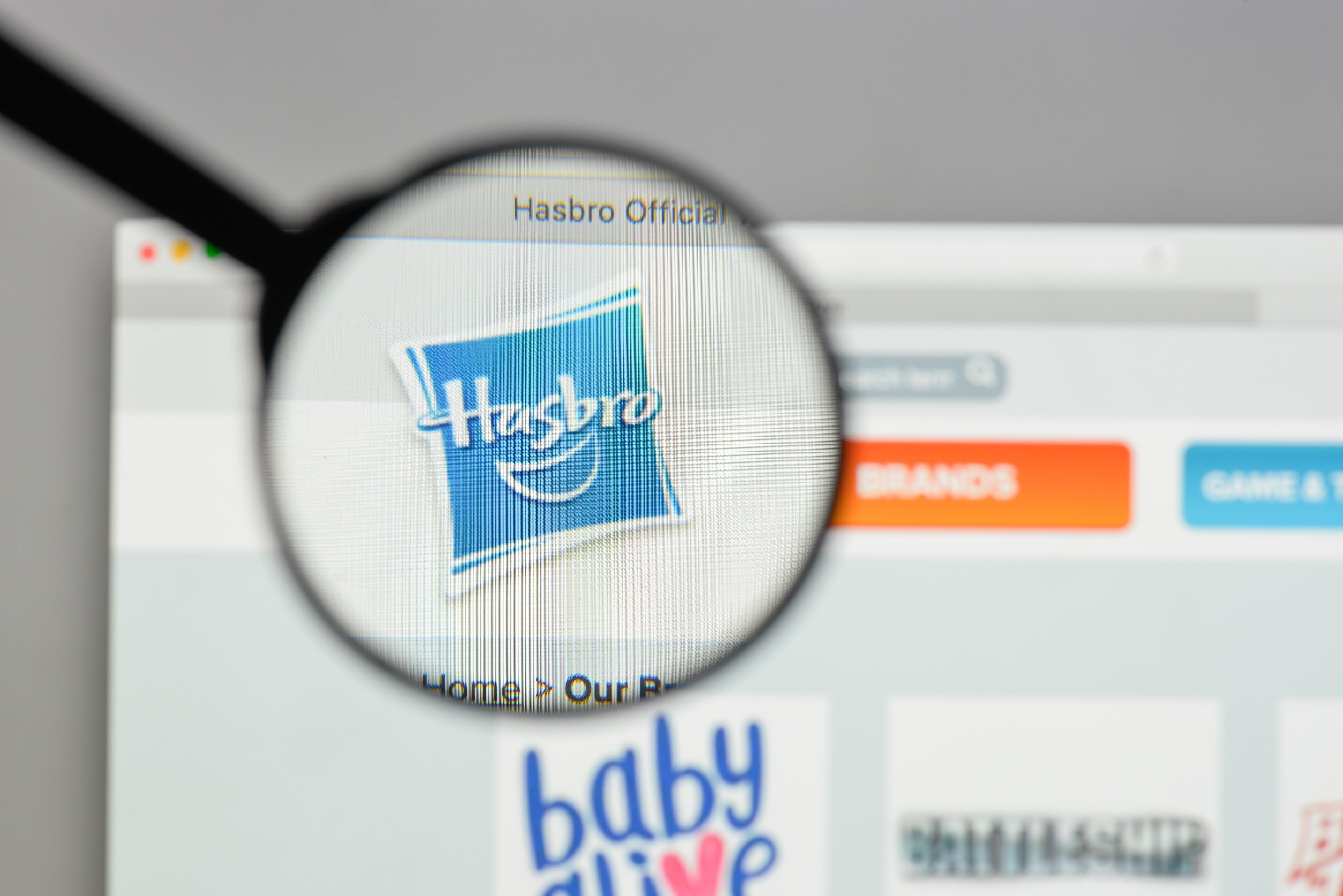 Dungeons & Dragons Sparks Musk's Interest in $8.9B Hasbro, Market Reacts