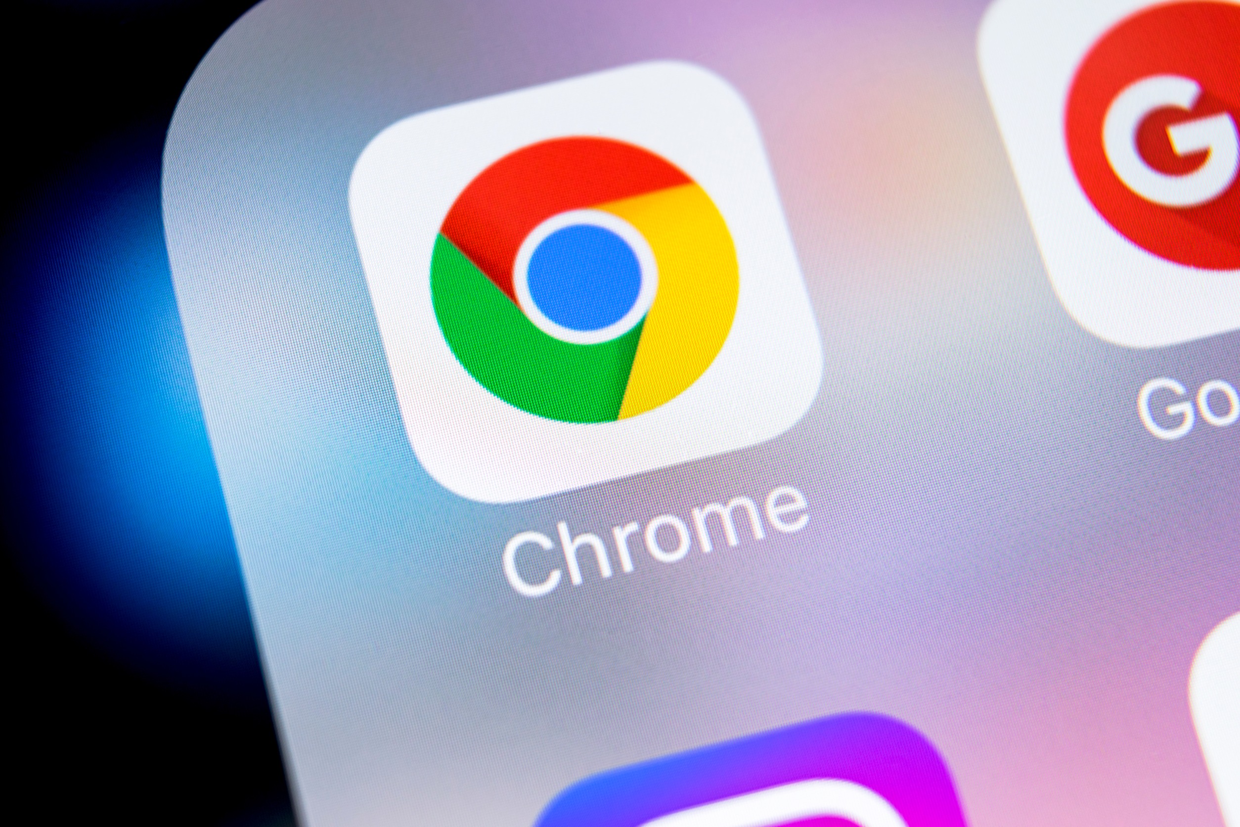 GOOG Stock Dips as DoJ Porposes Potential $20B Sale of Chrome in Major Antitrust Move