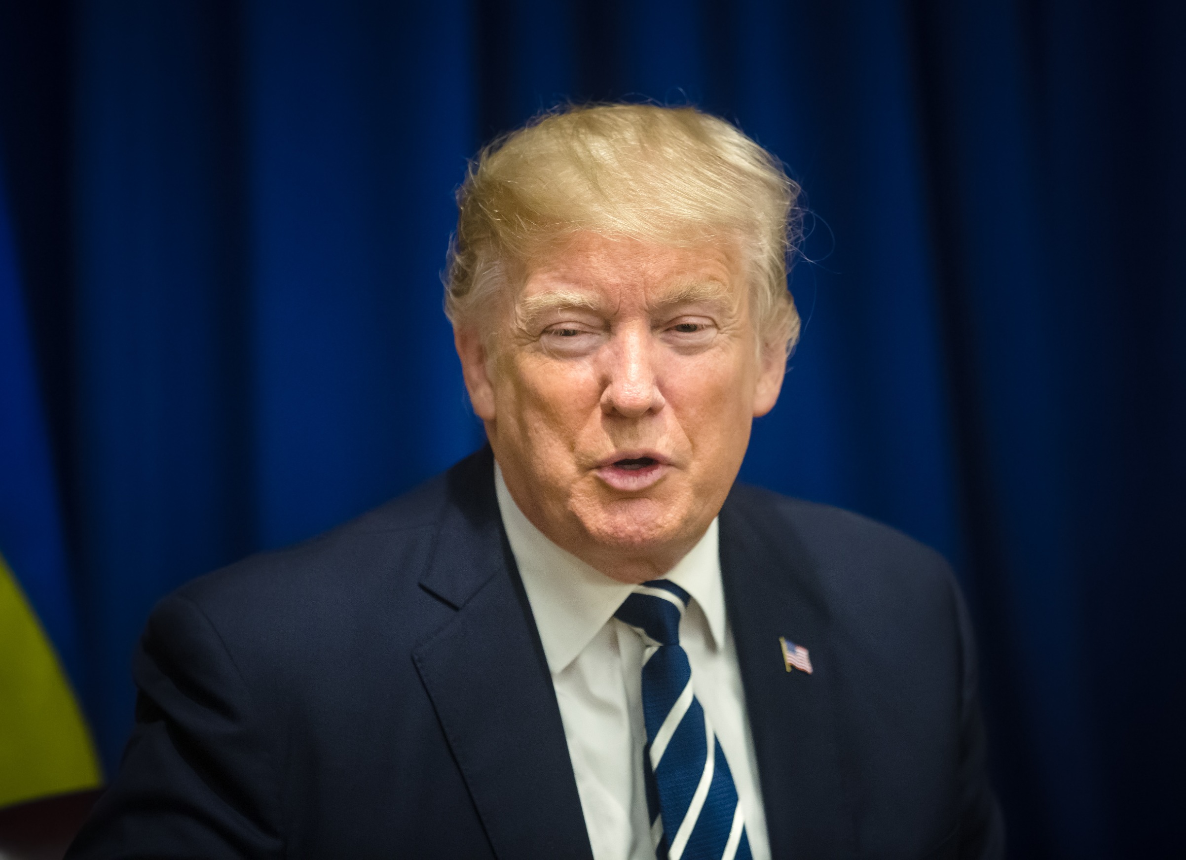 Trump's Tariff Tightrope: Would Americans Benefit?