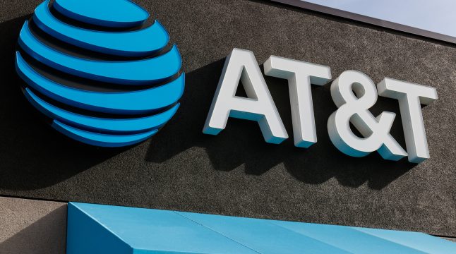 AT&amp;T Beats Expectations with $32.3 Billion Q4 Revenue