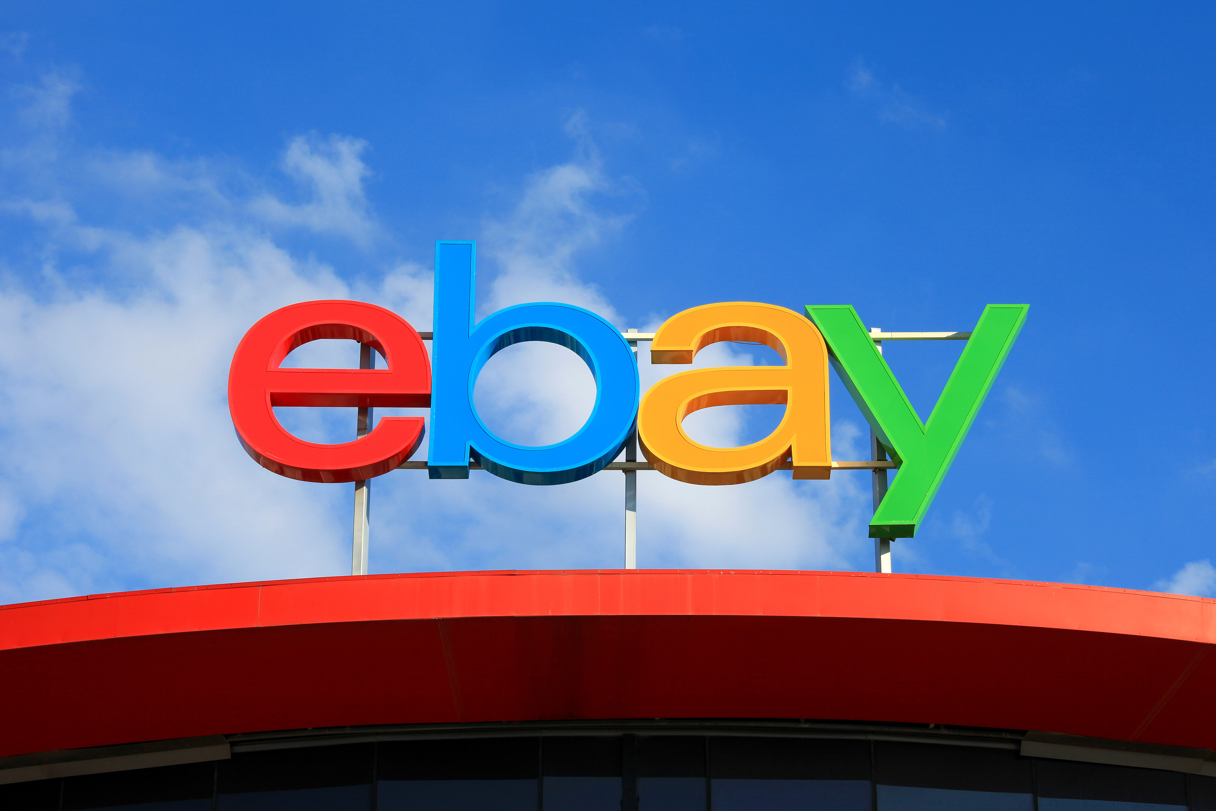 eBay Stock Hits 52-Week High of $69.25 Amid Meta Integration News