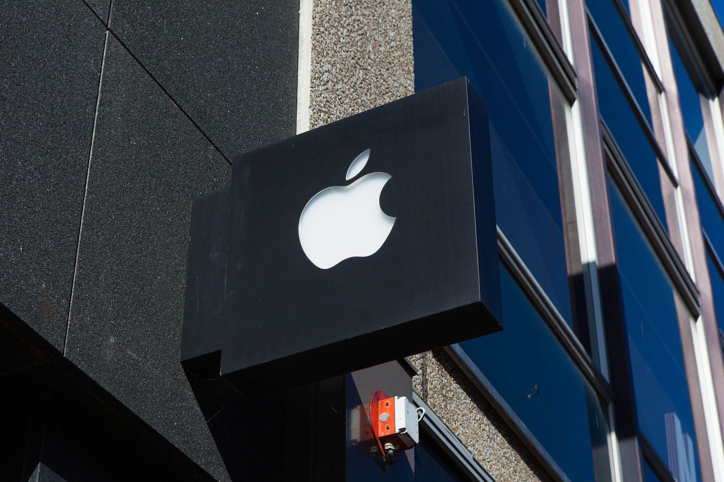 Apple's Stock Dips Amid New U.S. Tariffs and Chinese Antitrust Concerns