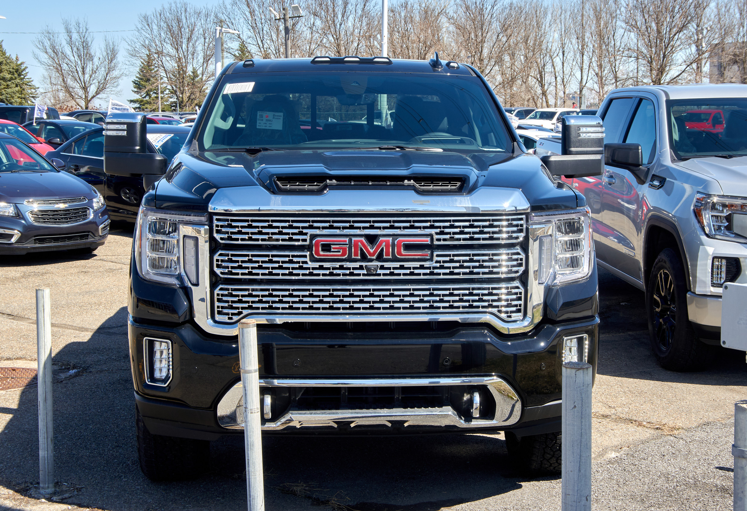 General Motors Faces Downgrade Amid Tariff Concerns