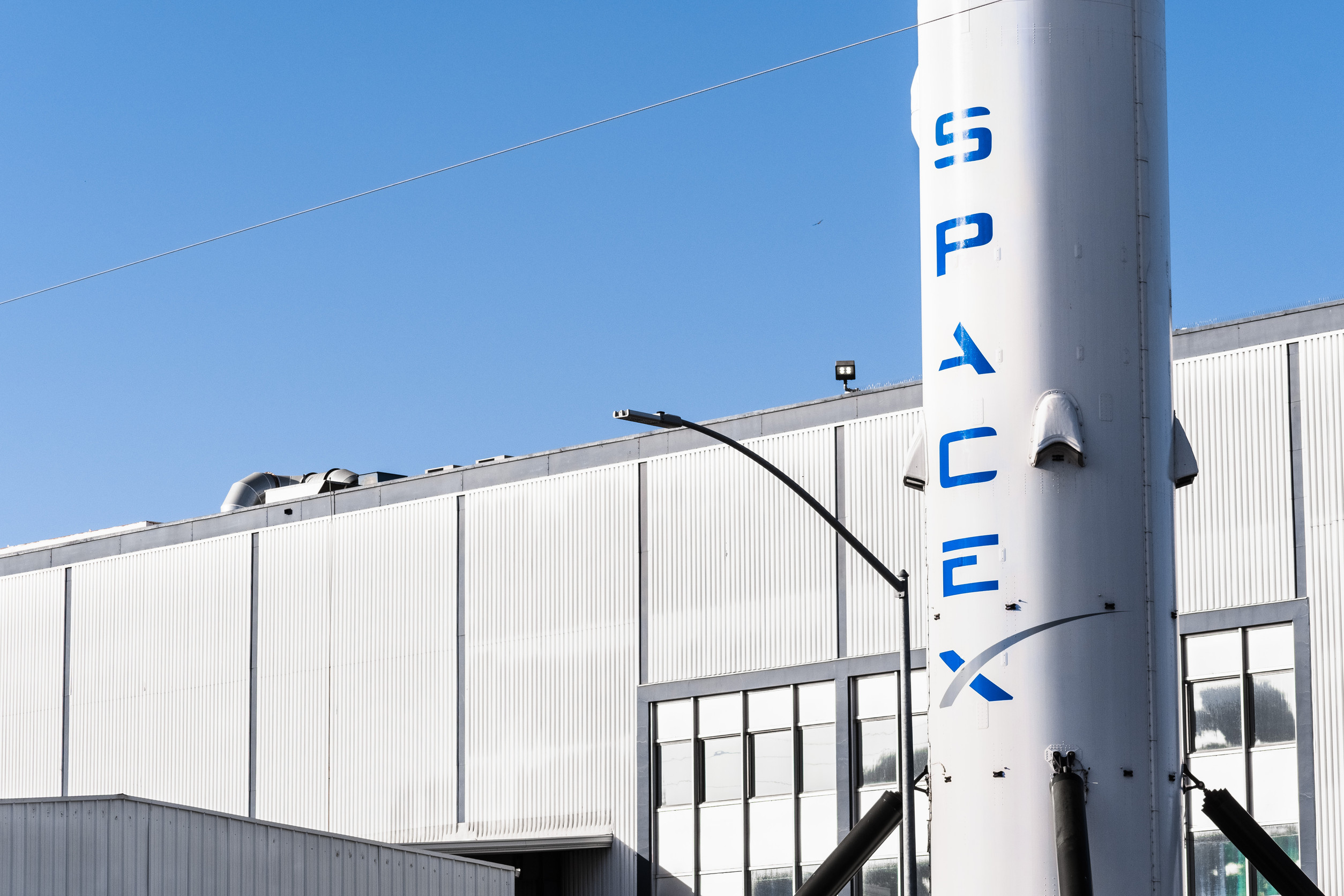 Intuitive Machines (LUNR) Partners with SpaceX for Lunar Mission