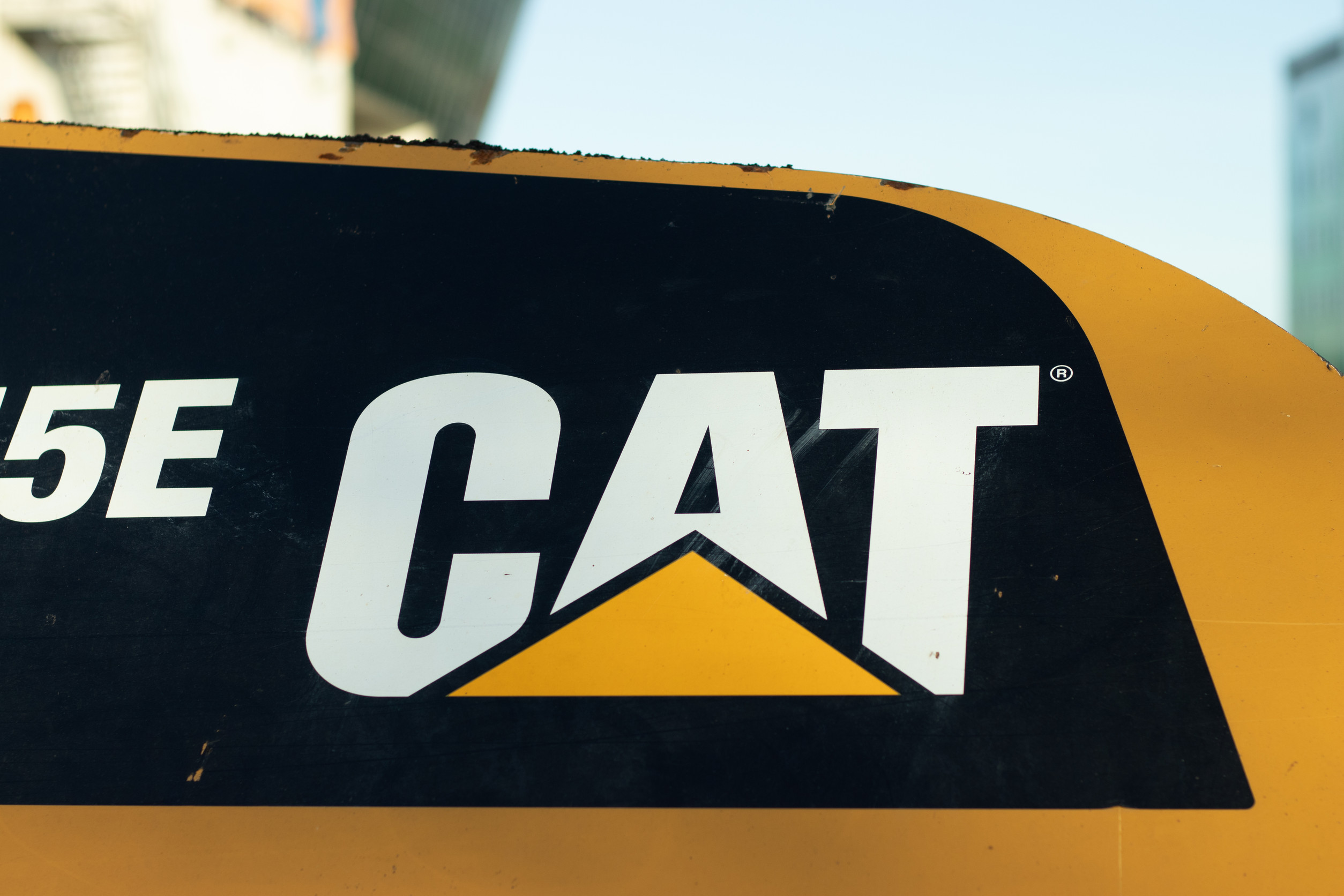 Caterpillar (CAT) Reports Q1 with $4.25 EPS, Lower than Expected