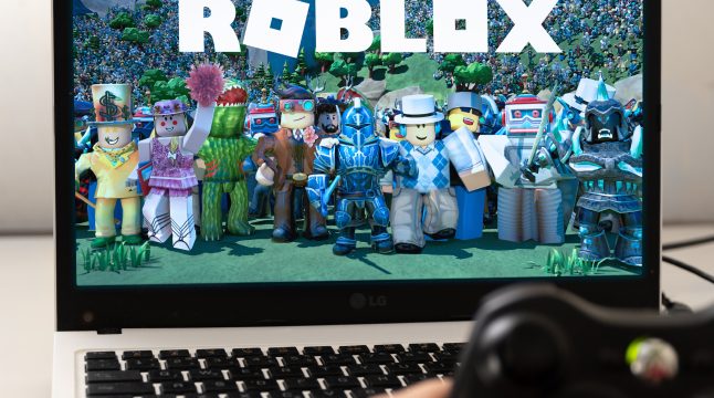 RBLX Gains as Roblox Partners with Google to Launch Ads for In-Game Rewards