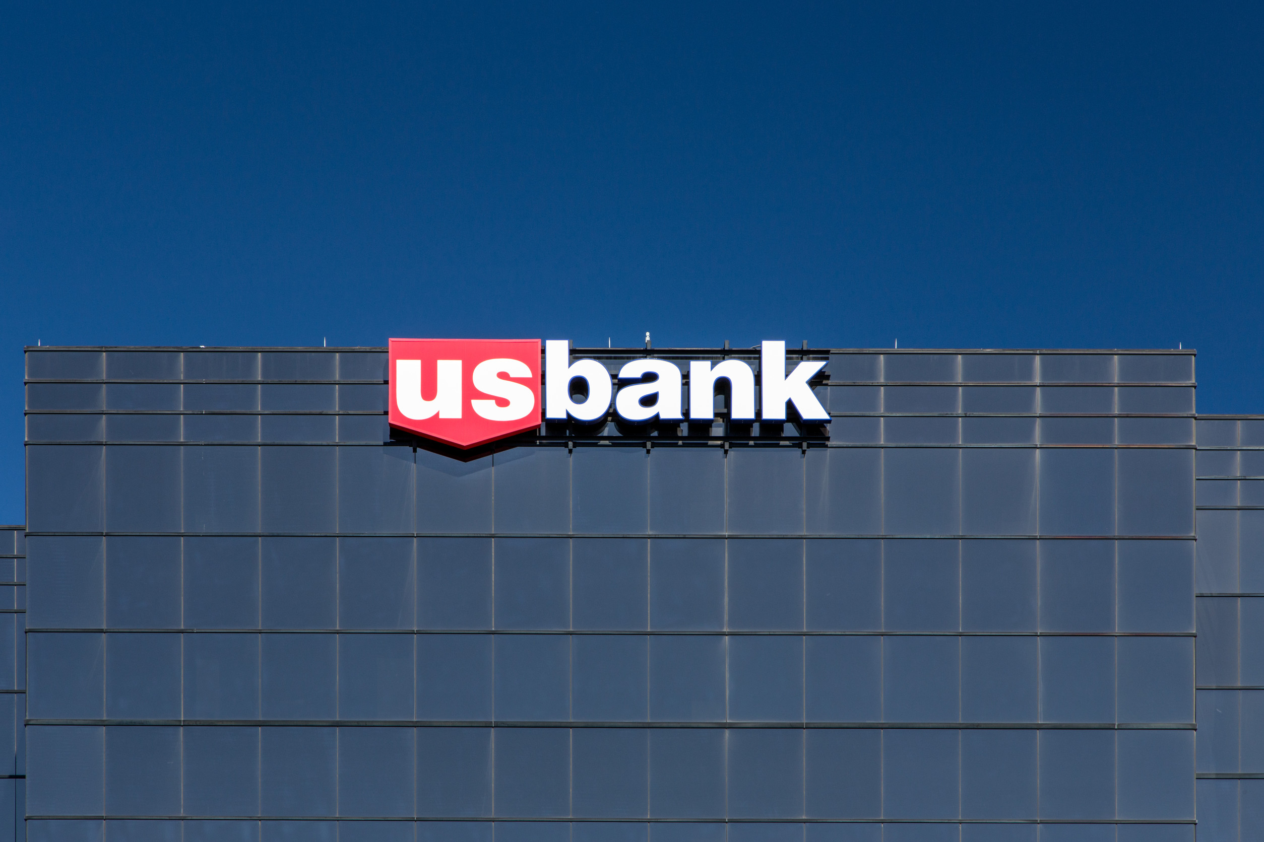 U.S. Bancorp (USB) Surpasses Earnings Expectations in Q1 2025