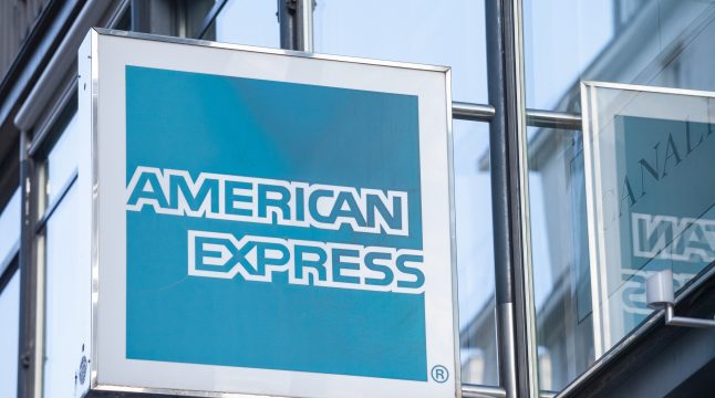 American Express Exceeds Q3 Targets, Driven by Higher Card Spending