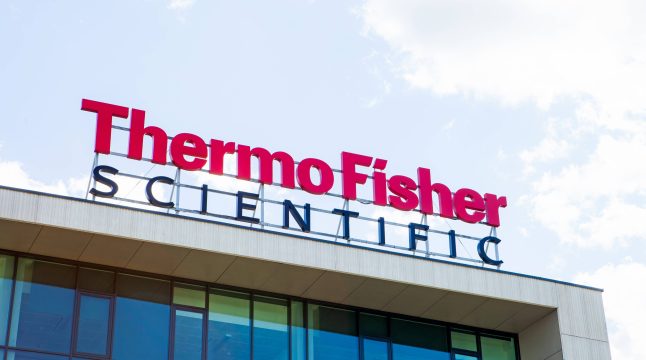 Thermo Fisher (TMO) Delivers Q3 Beat, Highlights Positive 2025 Outlook