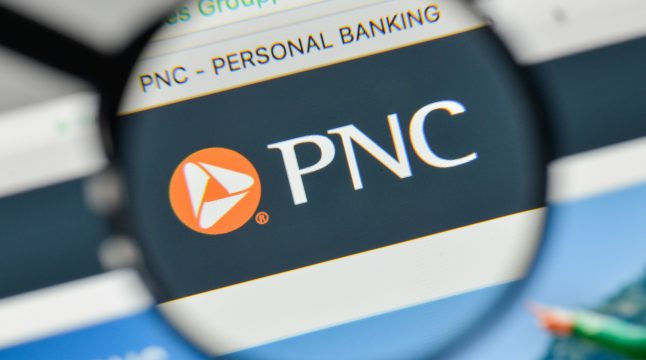 PNC Financial Services Beats Q3 2025 Estimates, Raises Growth Outlook