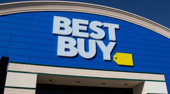 Best Buy Moves Higher After Q3 Beat Signals Improving Retail Trends