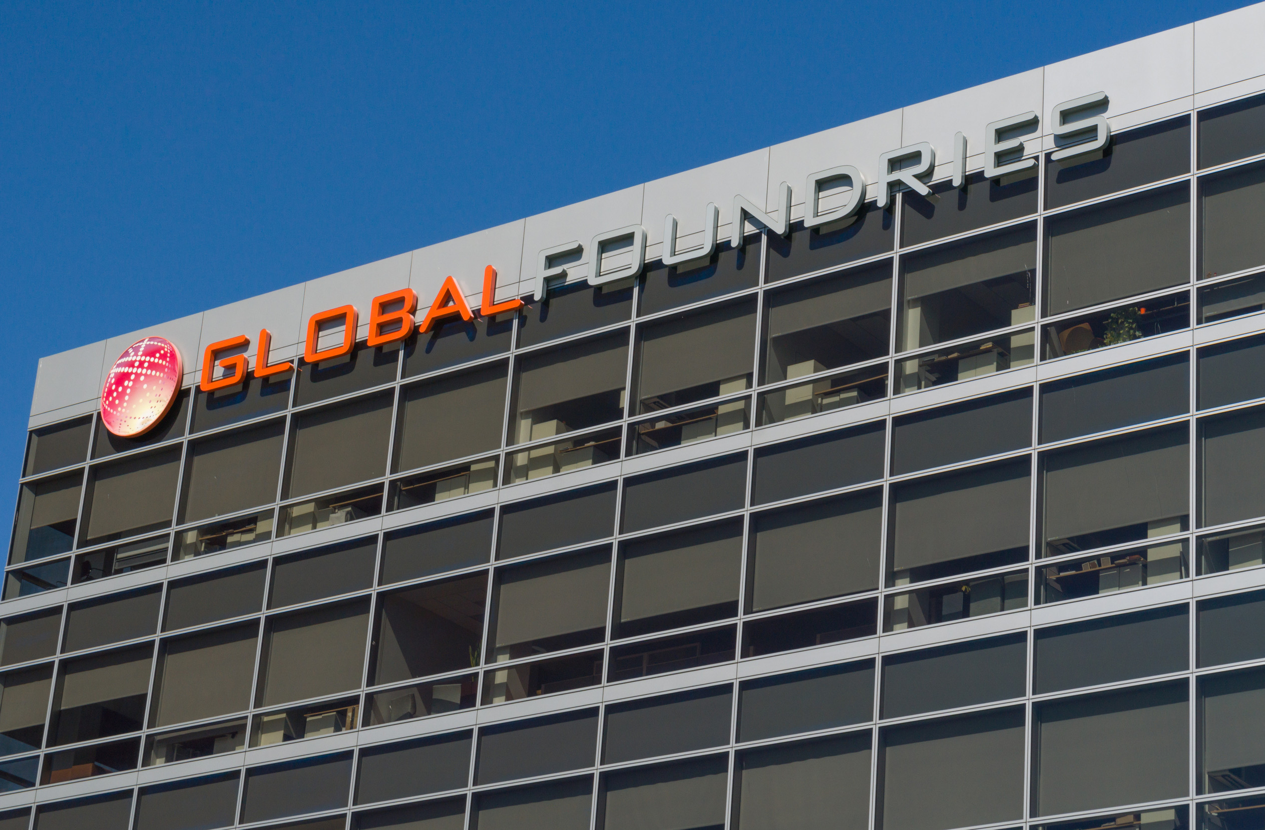 GlobalFoundries (GFS) Tops Q3 Estimates and Lifts Q4 2025 Outlook