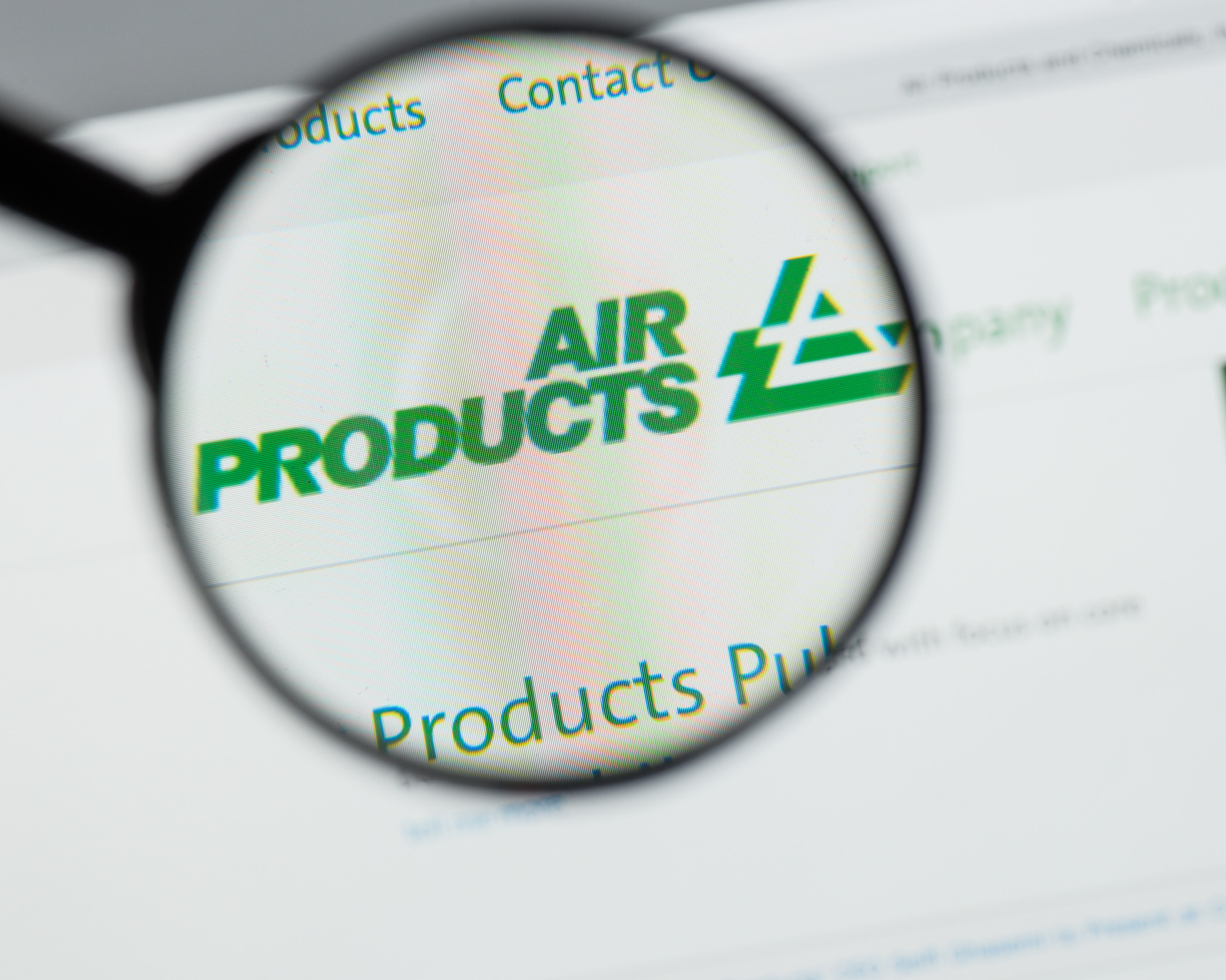 Air Products' Q4 2025 Performance and 2026 Guidance Overview