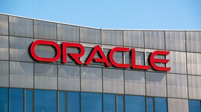 Why the Oracle Stock Plunge Doesn’t Signal an AI Bubble Pop, Yet