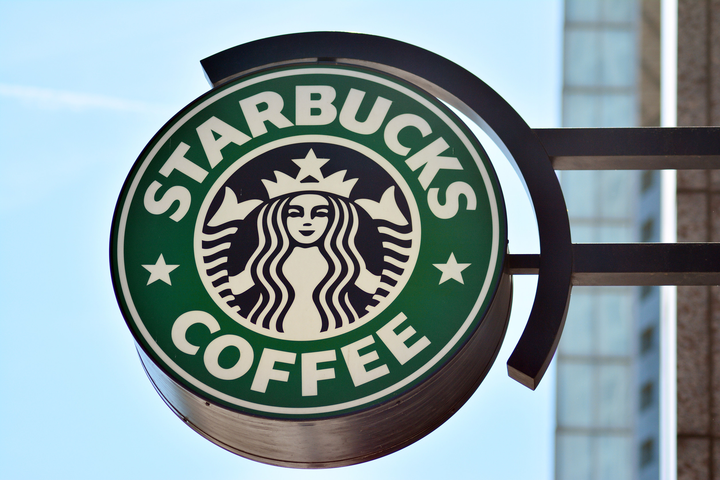 Starbucks Shares Jump as Transactions Grow for First Time in Two Years