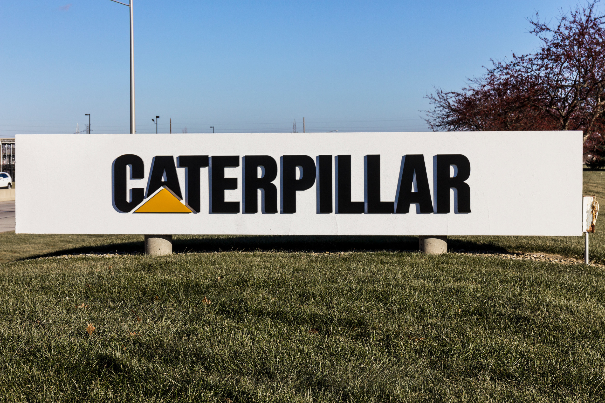 Caterpillar Beats Q4 2025 Earnings Forecasts as Sales Hit All-Time High