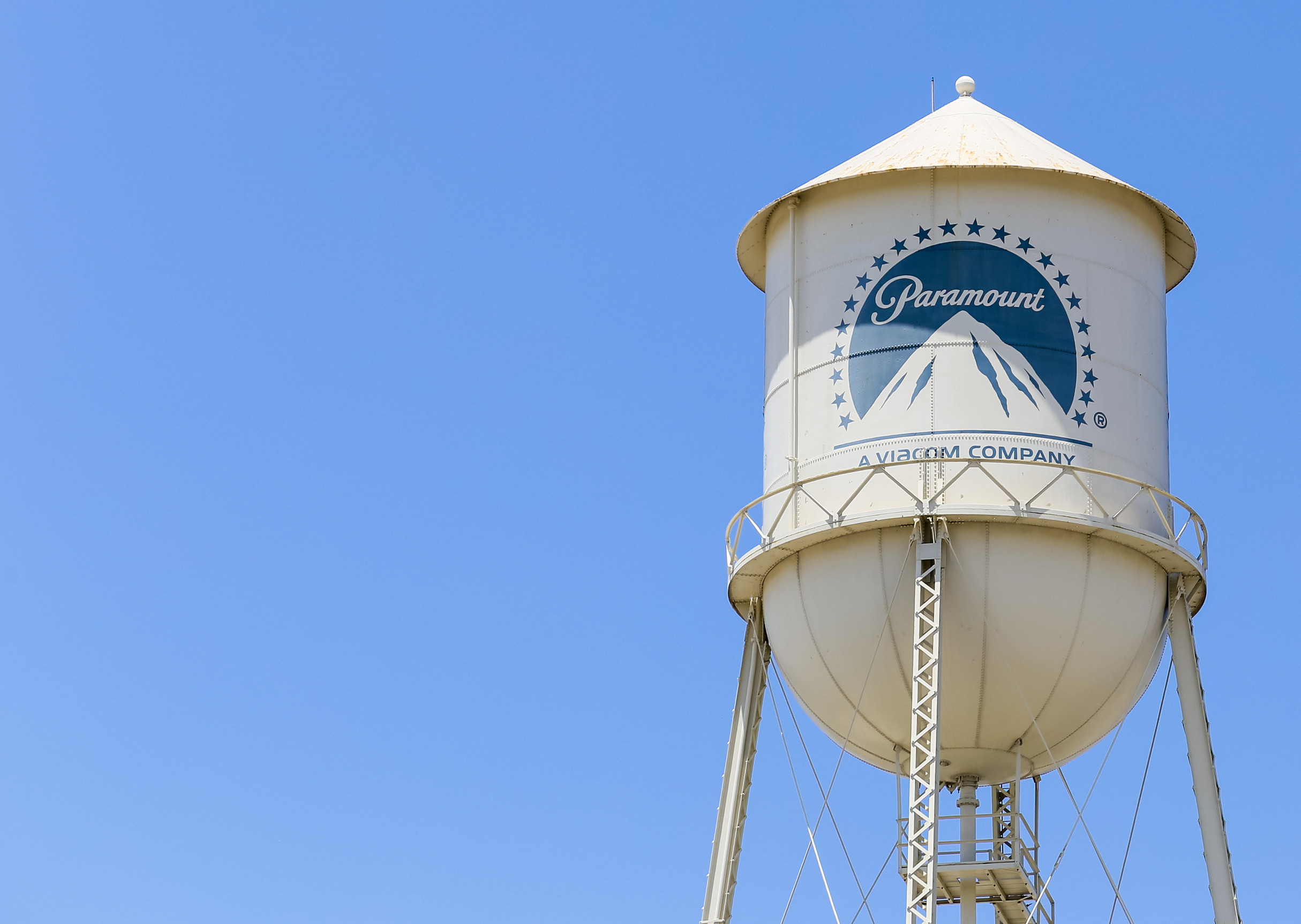 Why Is Paramount Skydance Stock Rising Premarket? Warner Bros. Revisits Offer