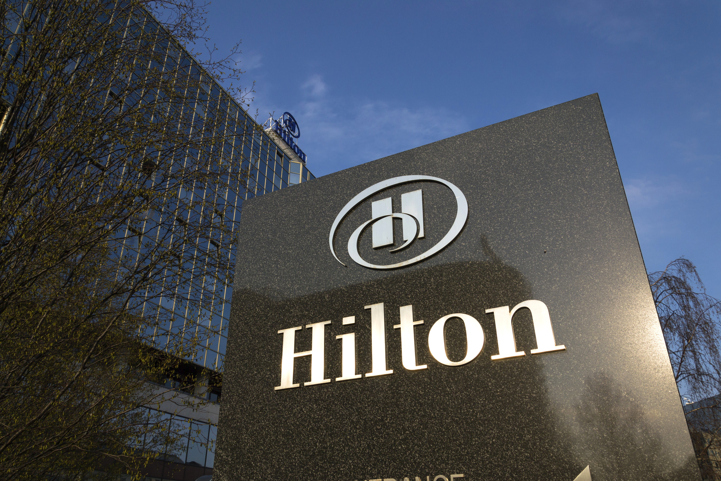 Earnings Roundup: Shopify and Hilton Beat Estimates, Vertiv Misses