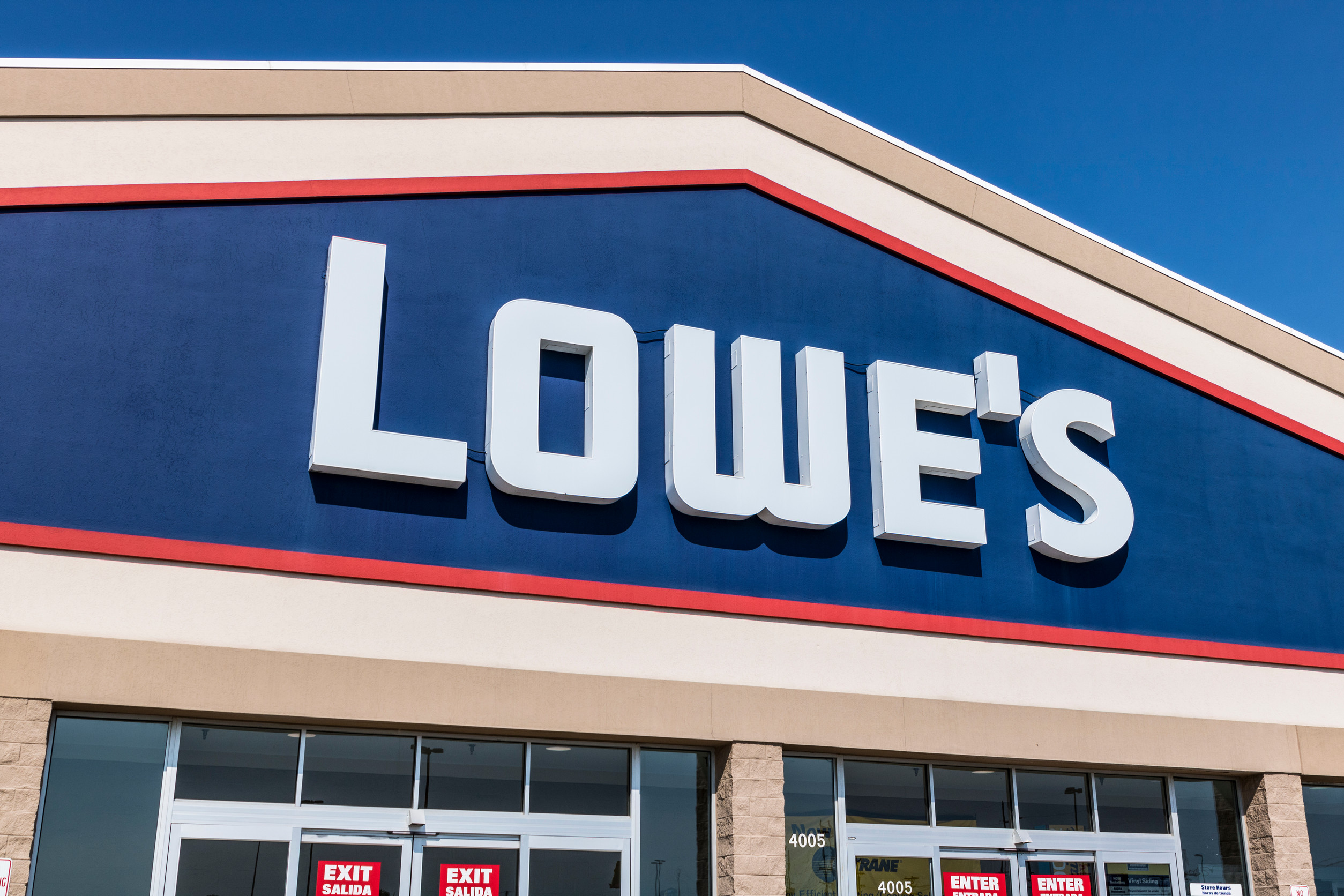 Earnings Roundup: TJX, Lowe’s, and United Therapeutics Post Solid Results