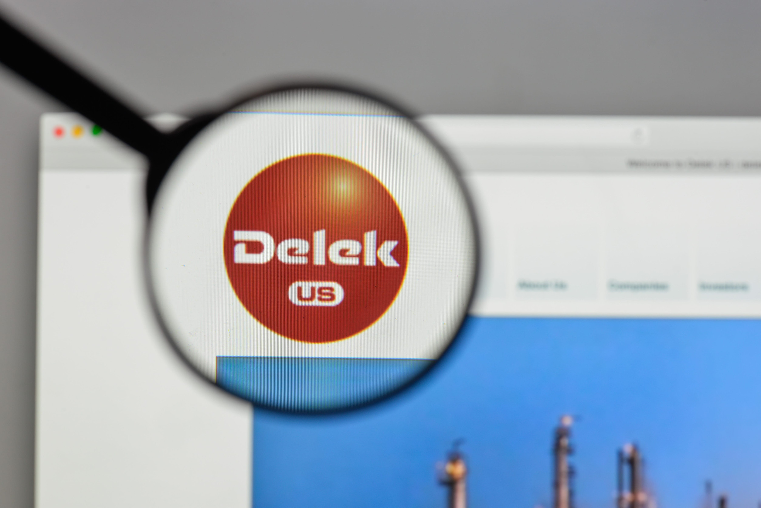 Delek US and NW Natural Report Q4 2025 Earnings Results