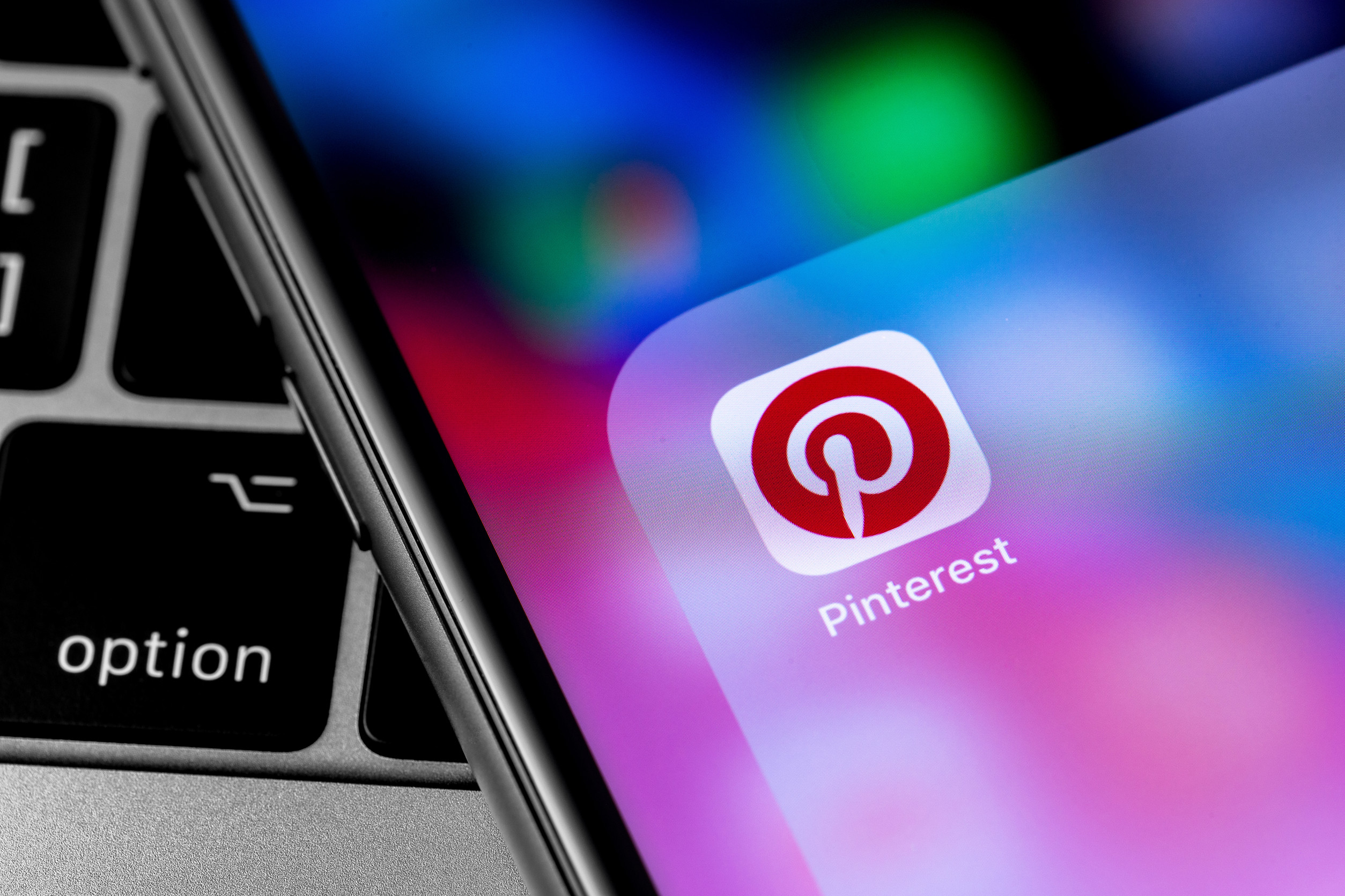 Pinterest Climbs as Elliott Takes $1B Stake, $2B Buyback Unveiled